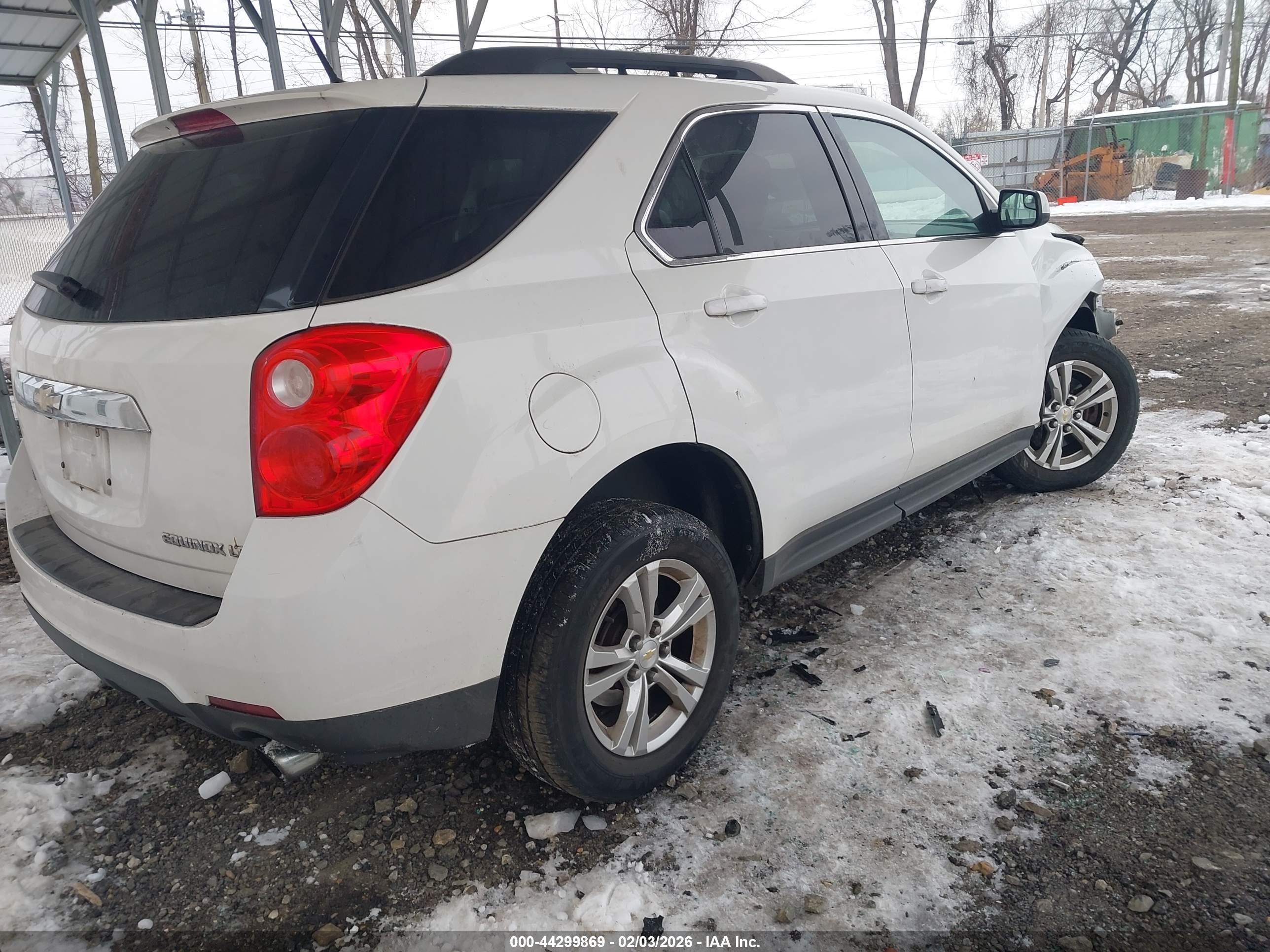 CHEVROLET EQUINOX image 4