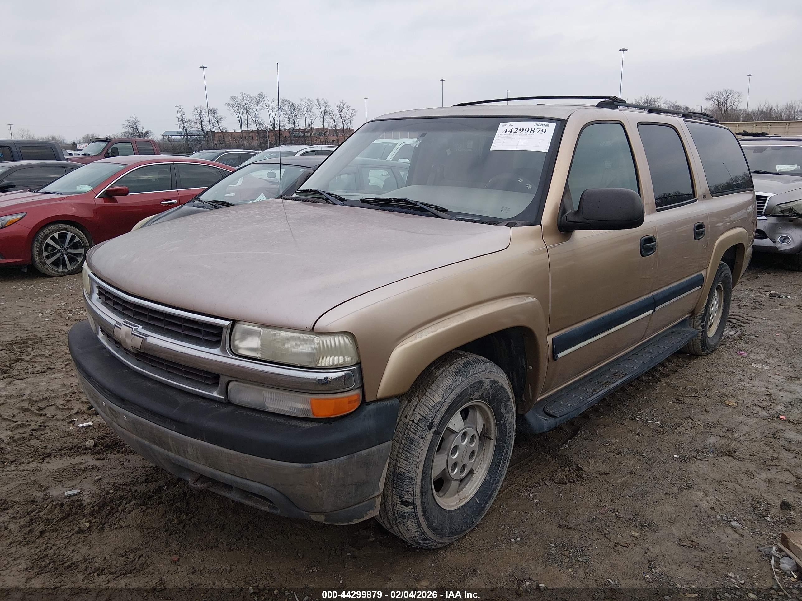 CHEVROLET SUBURBAN image 2