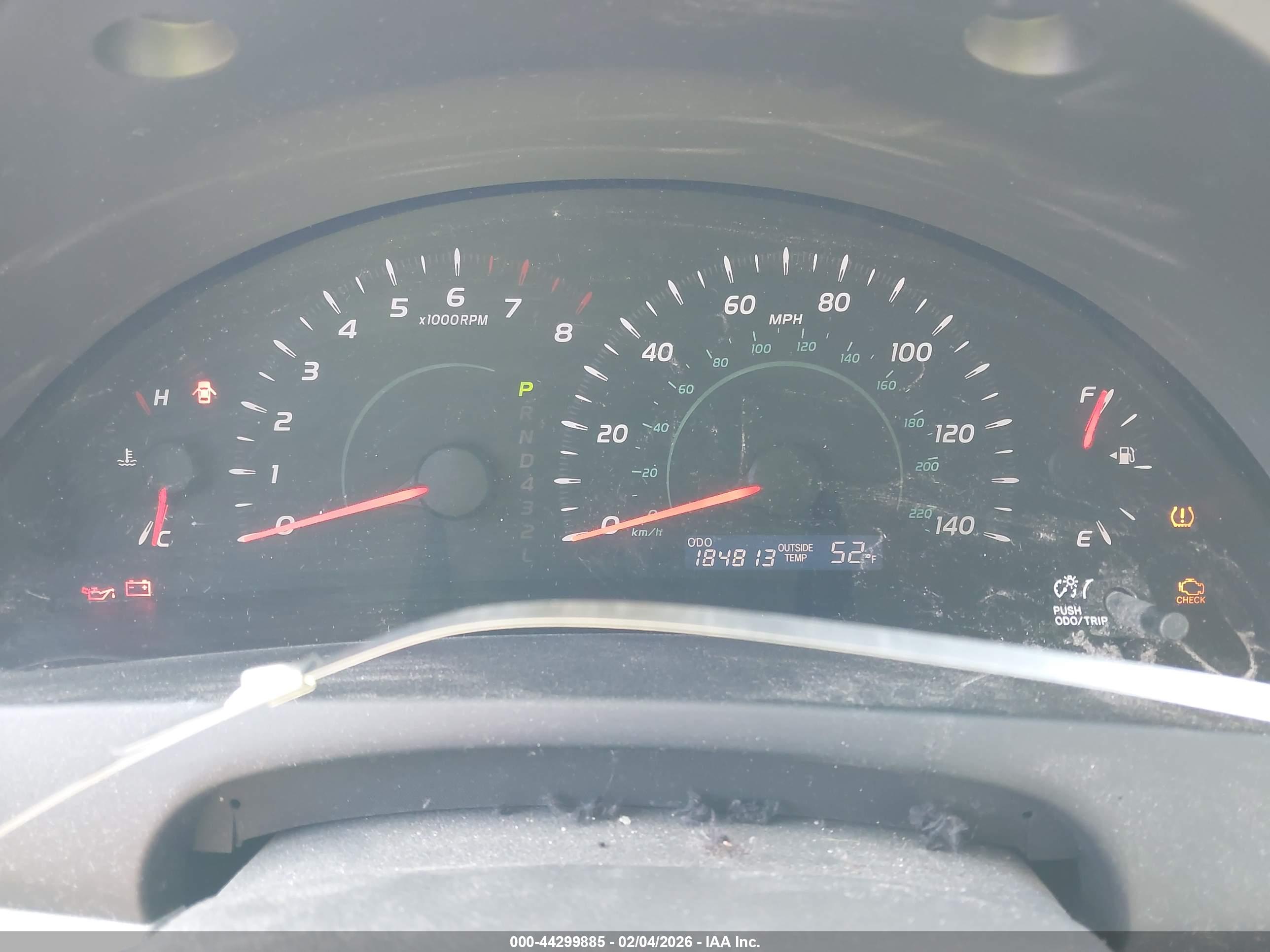 TOYOTA CAMRY image 7