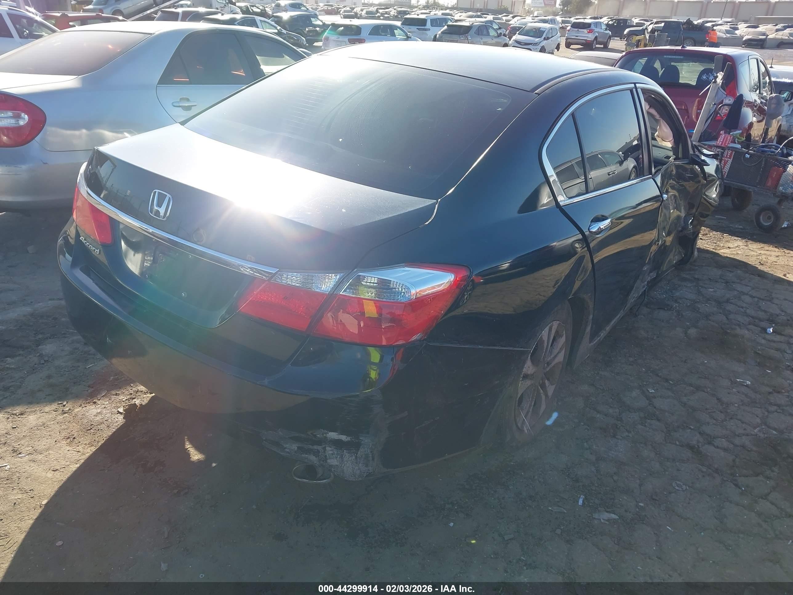 HONDA ACCORD image 4