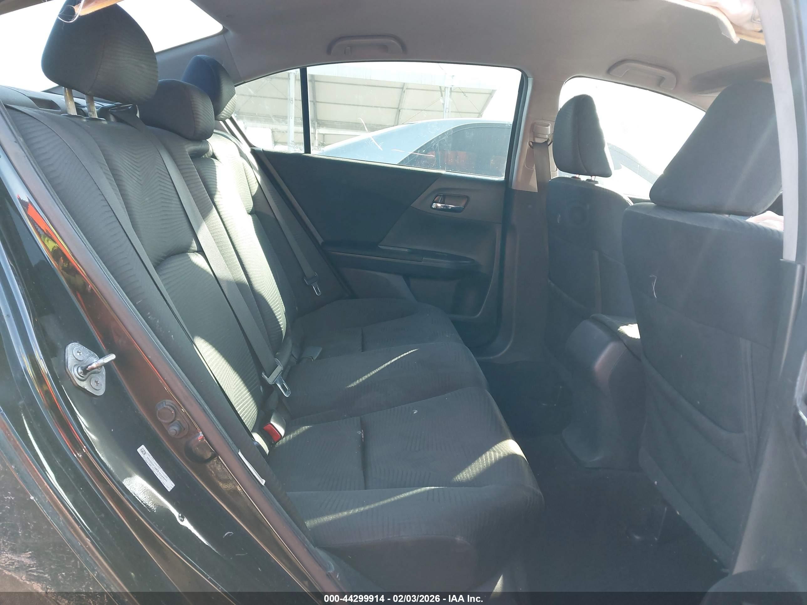 HONDA ACCORD image 8