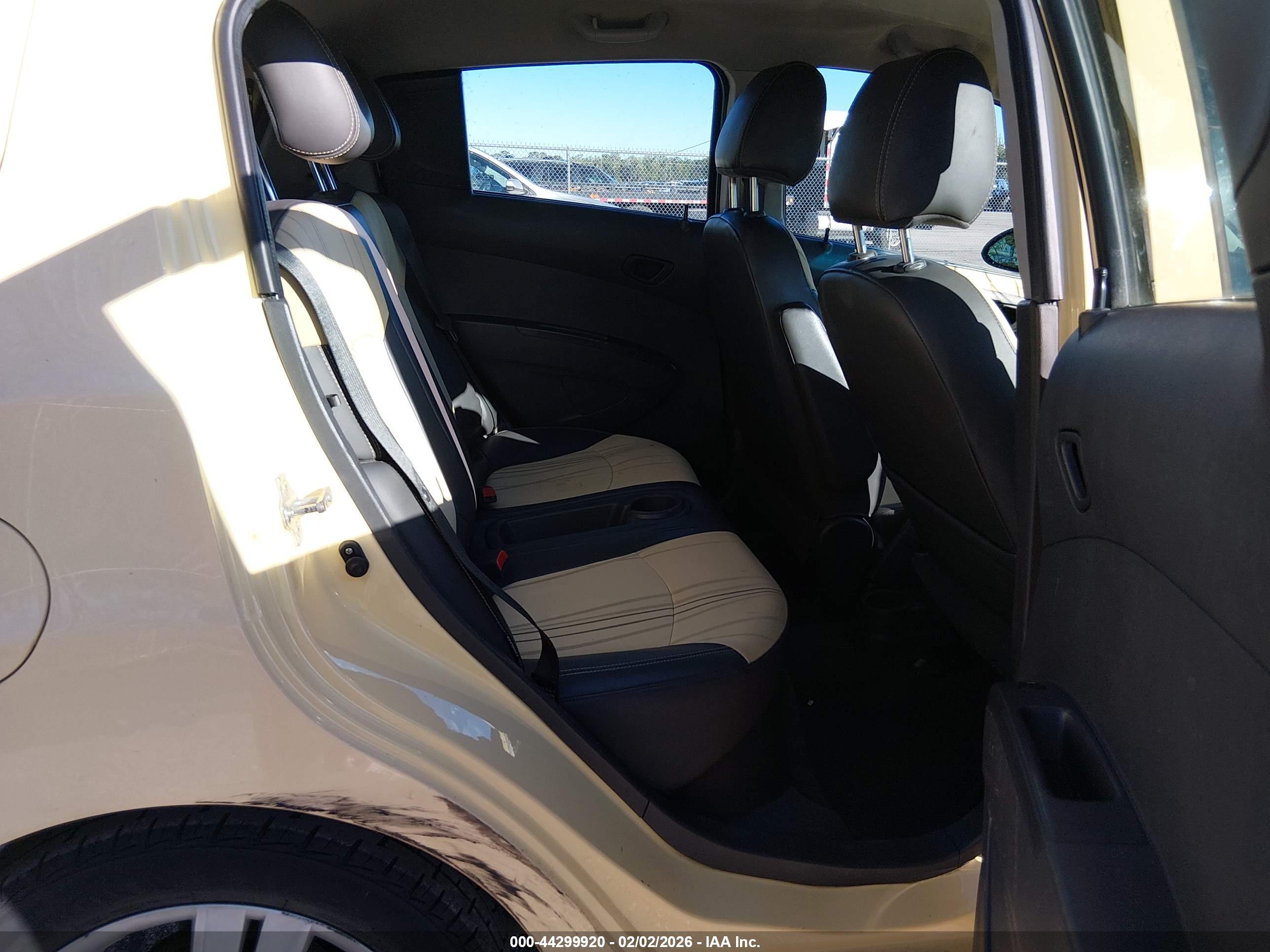 CHEVROLET SPARK image 8