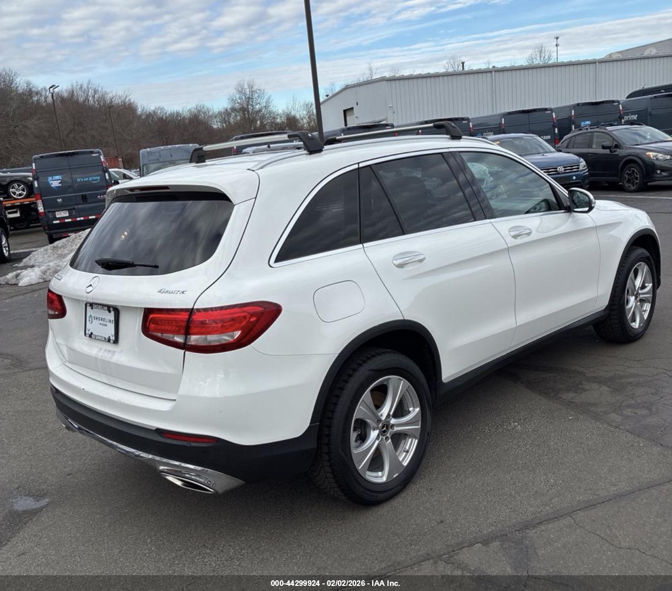 MERCEDES-BENZ GLC image 4