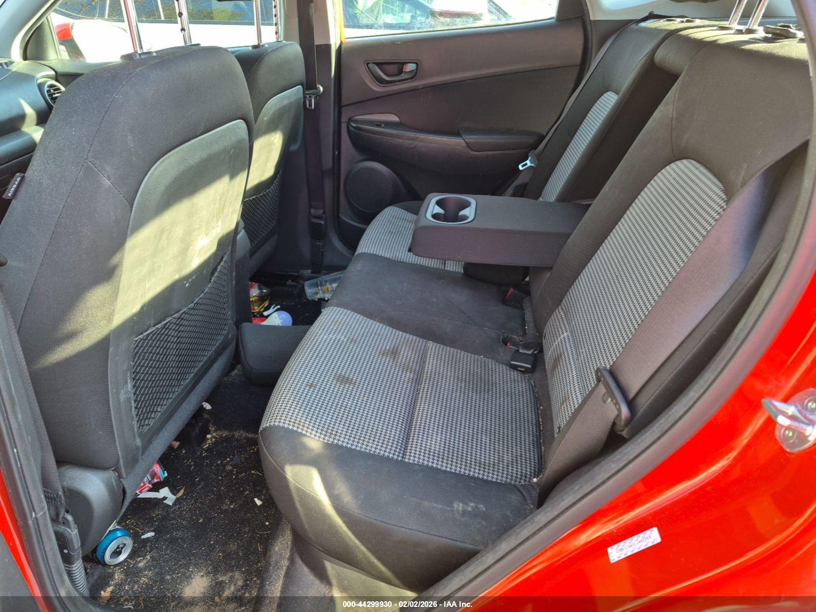 HYUNDAI KONA image 8