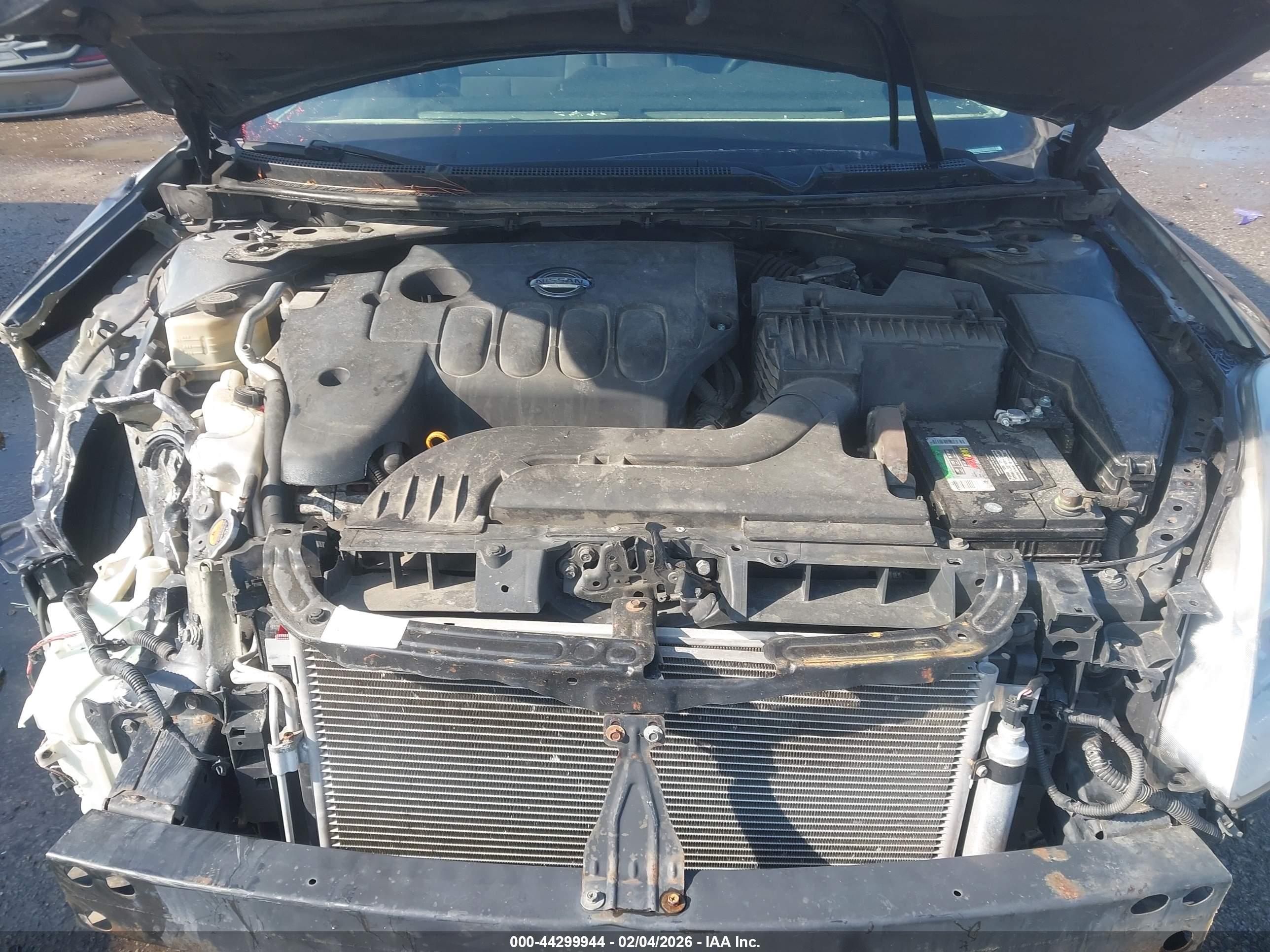 NISSAN ALTIMA image 10