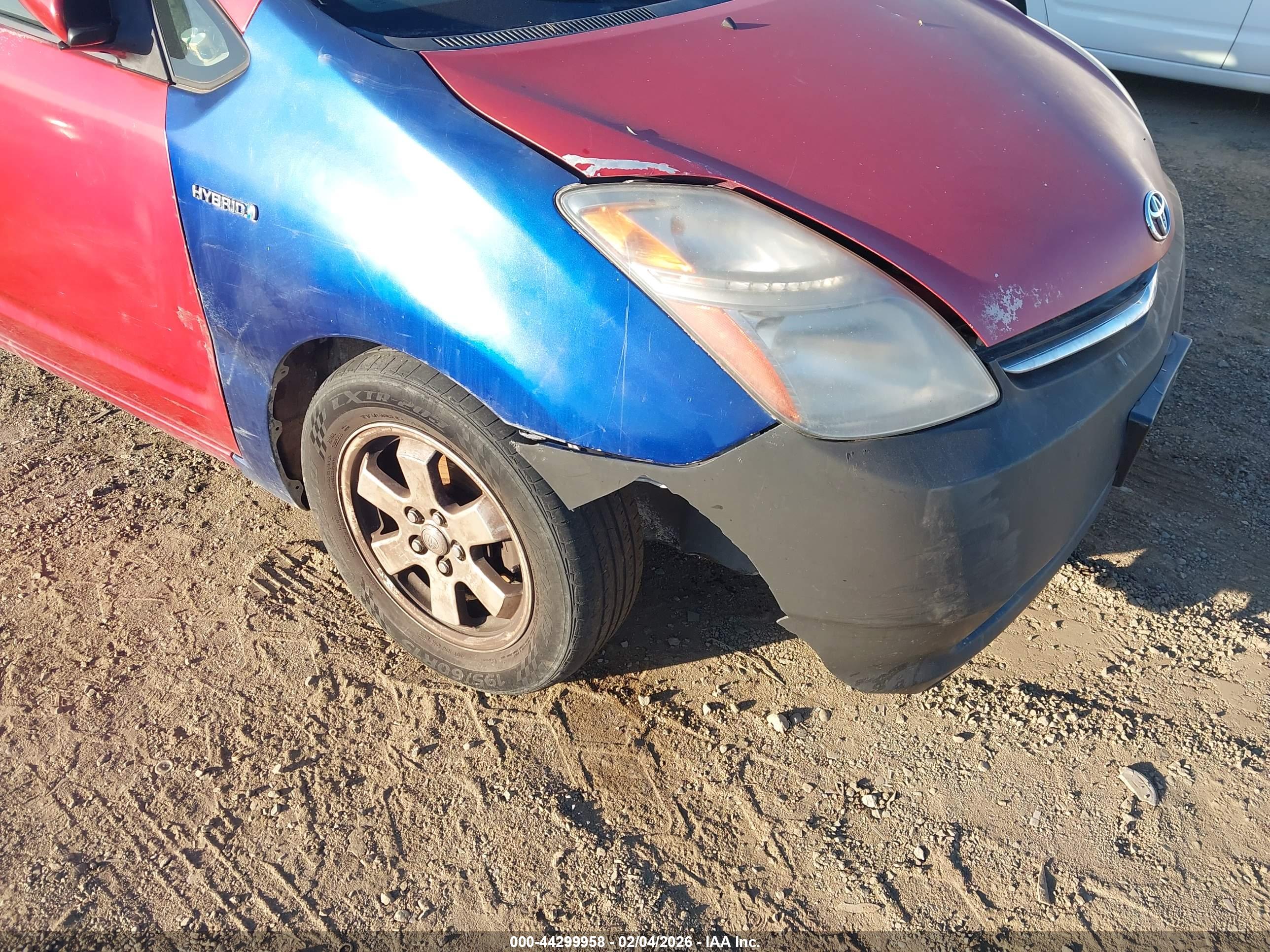 TOYOTA PRIUS image 6