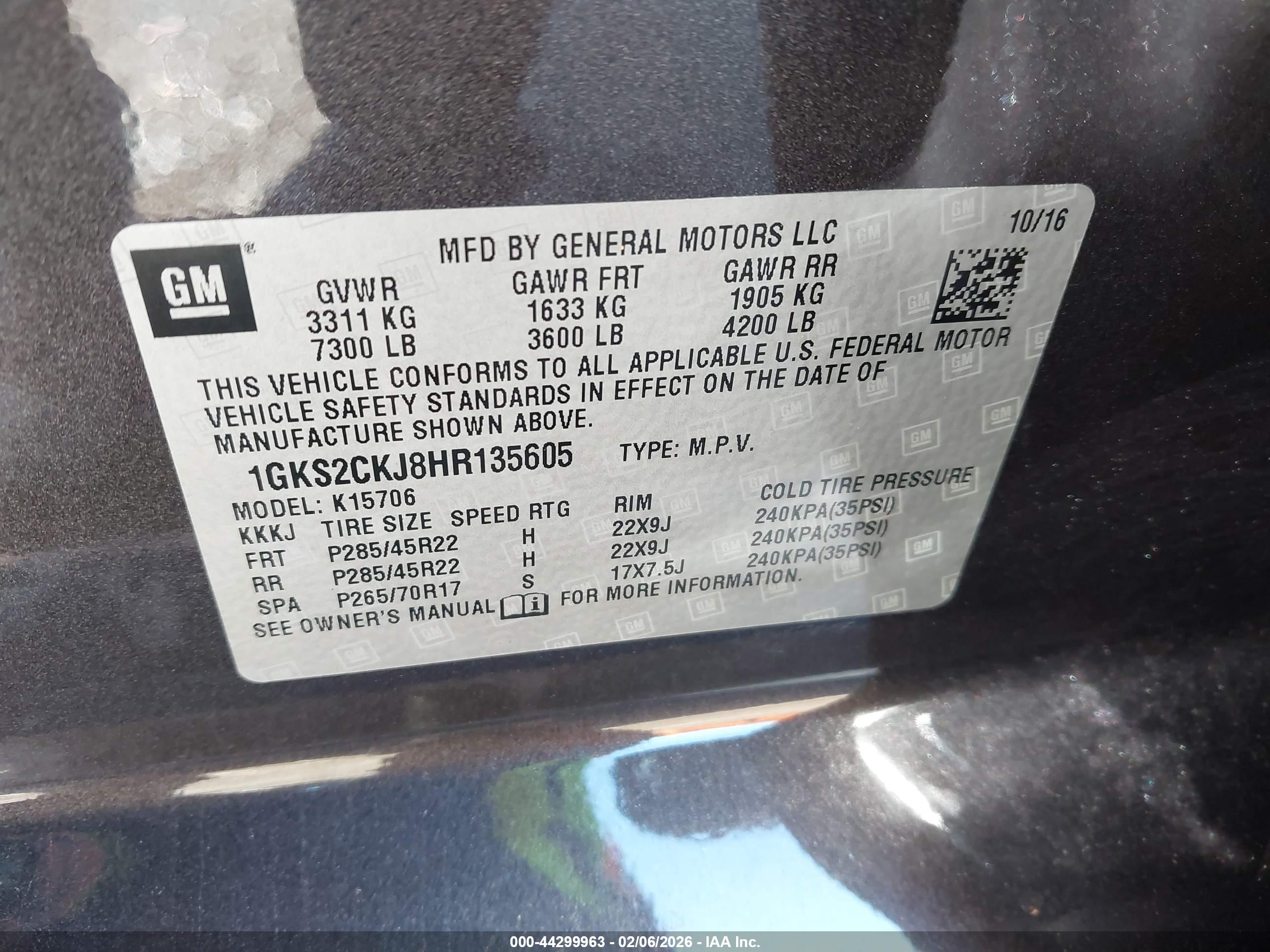 GMC YUKON image 9