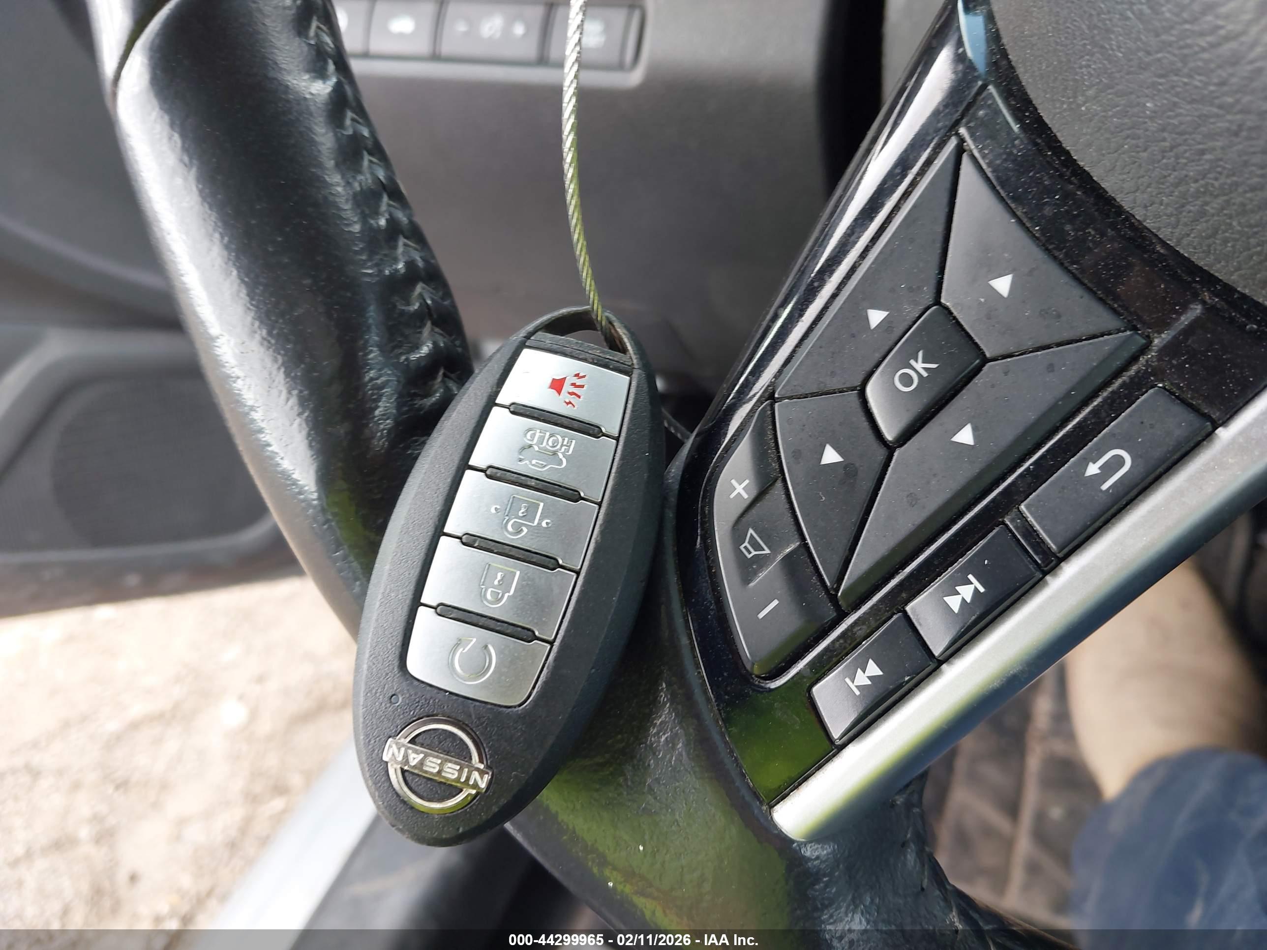 NISSAN ALTIMA image 11