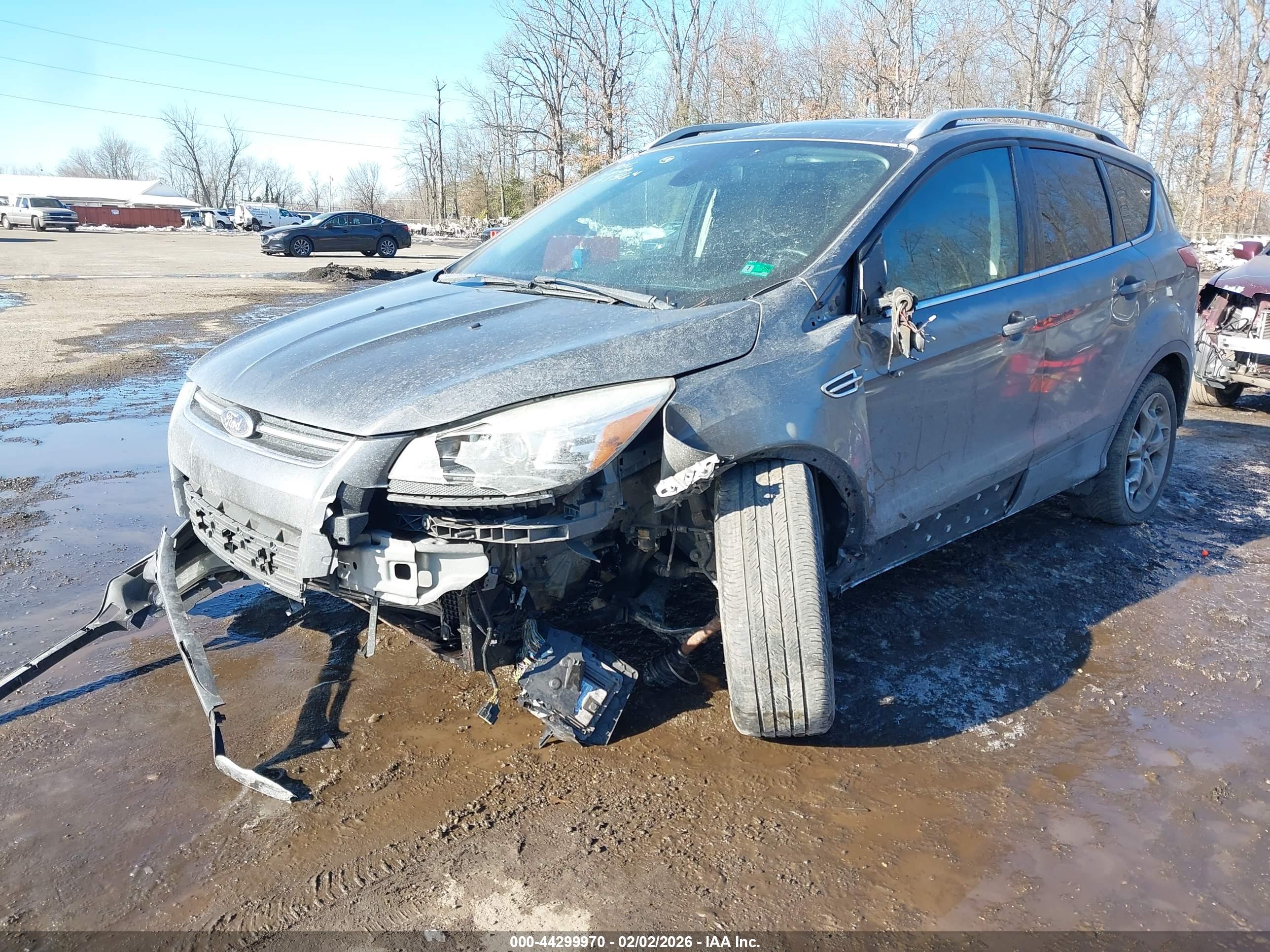 FORD ESCAPE image 2