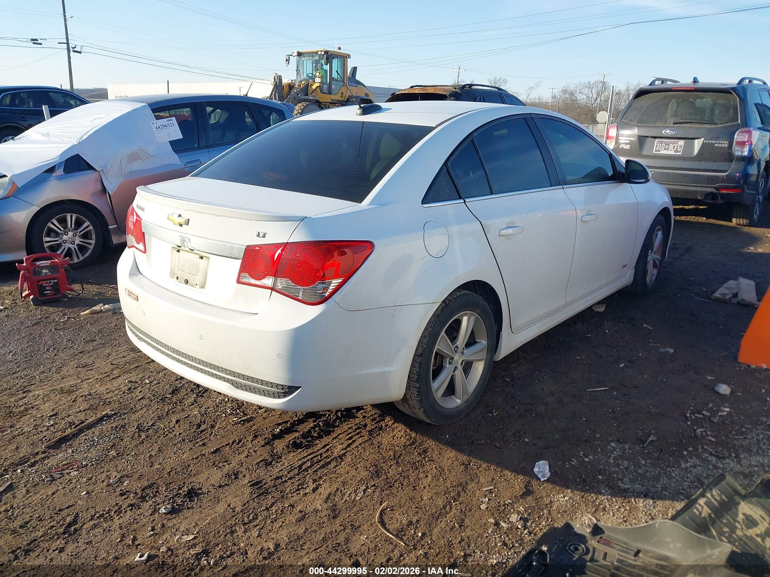 CHEVROLET CRUZE image 4