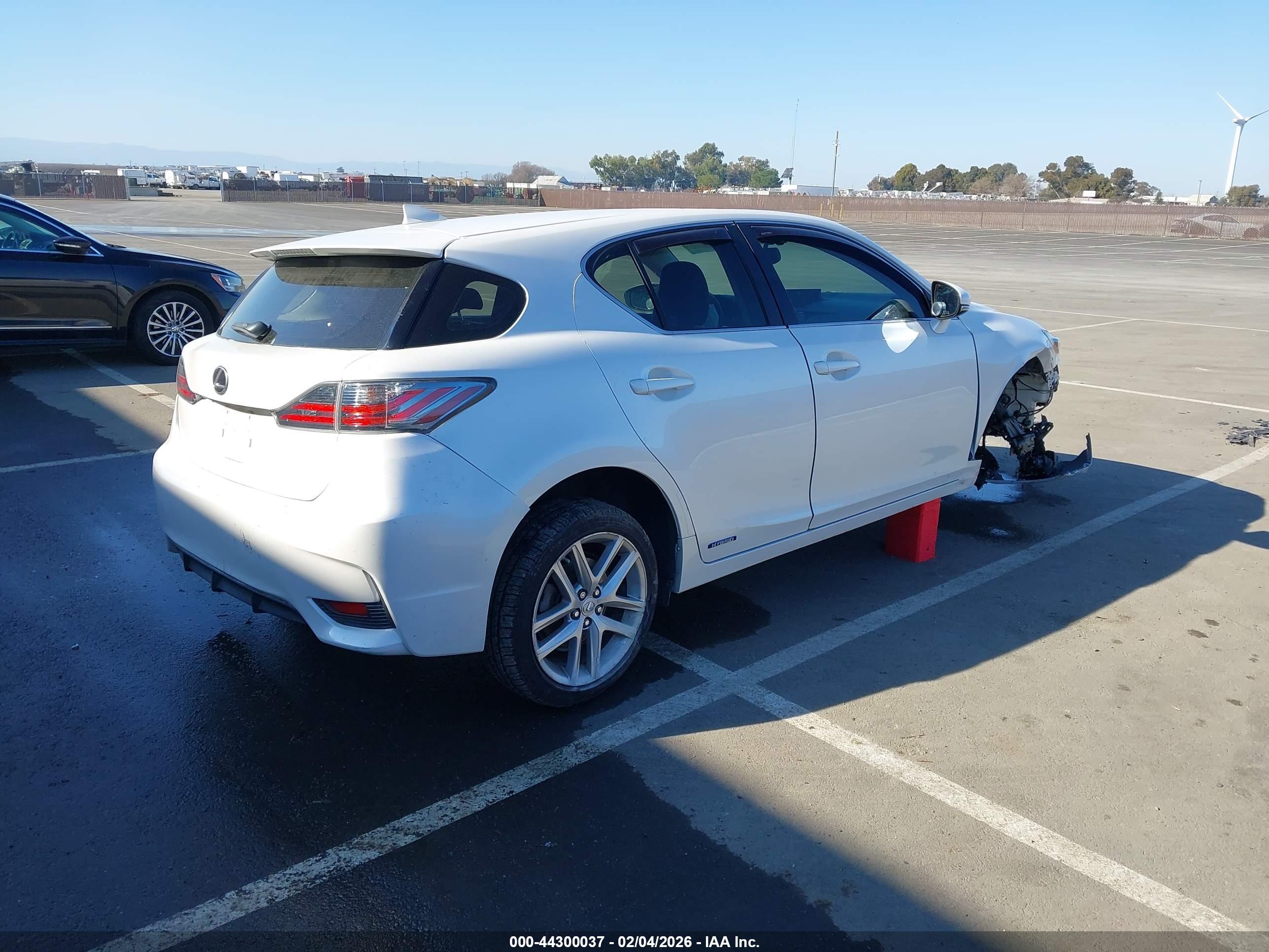 LEXUS CT image 4