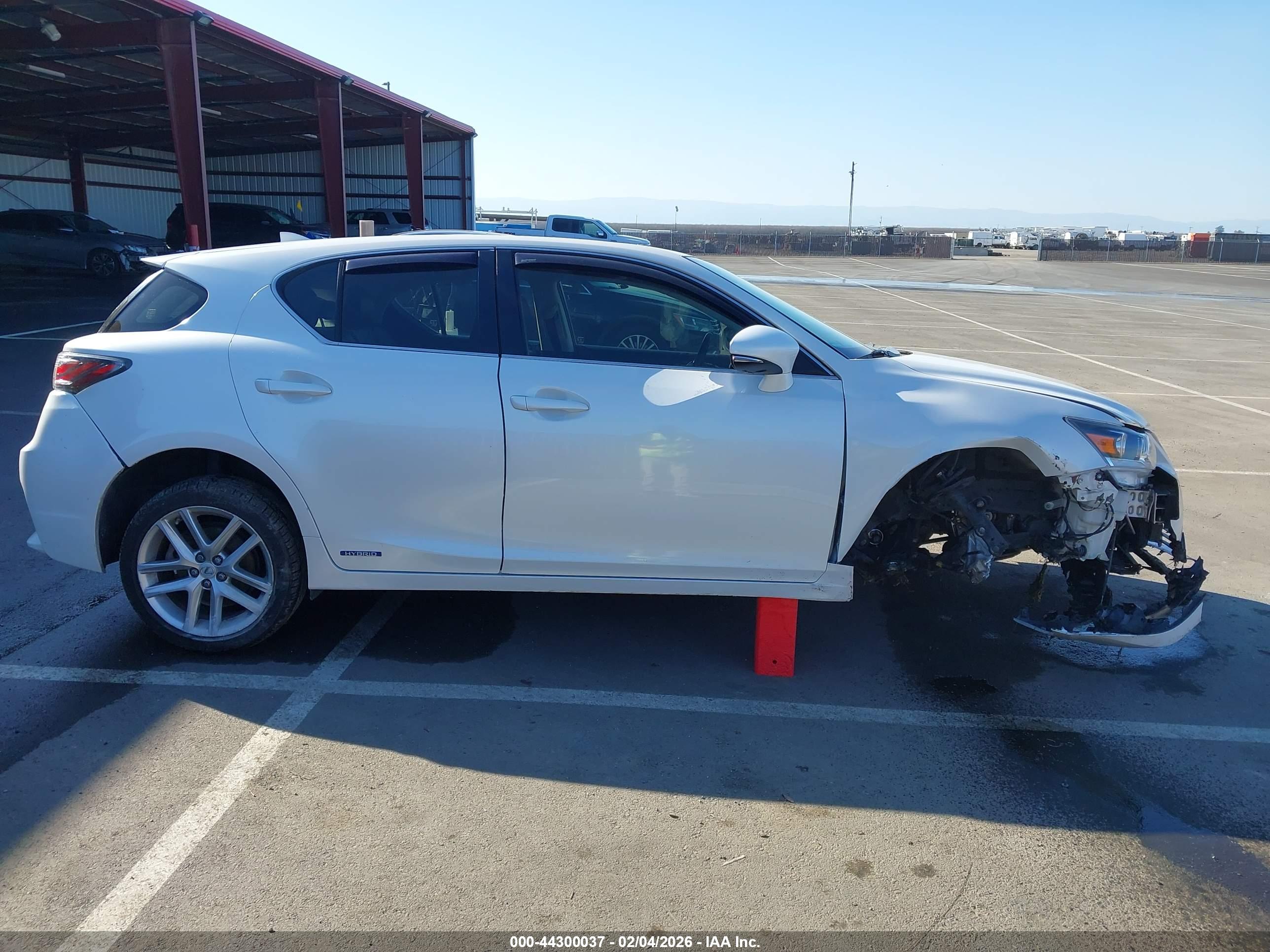 LEXUS CT image 6
