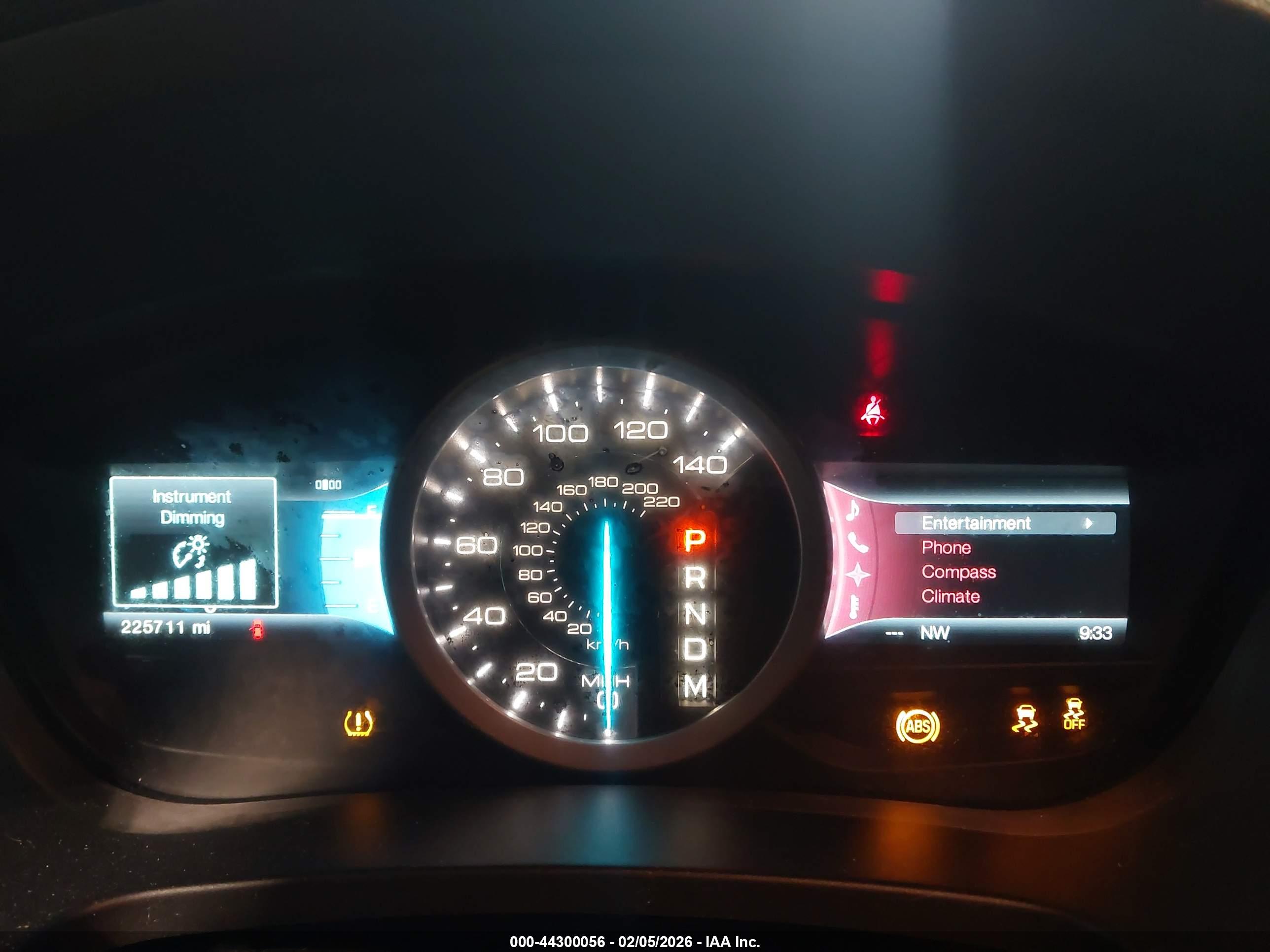 FORD EXPLORER image 7