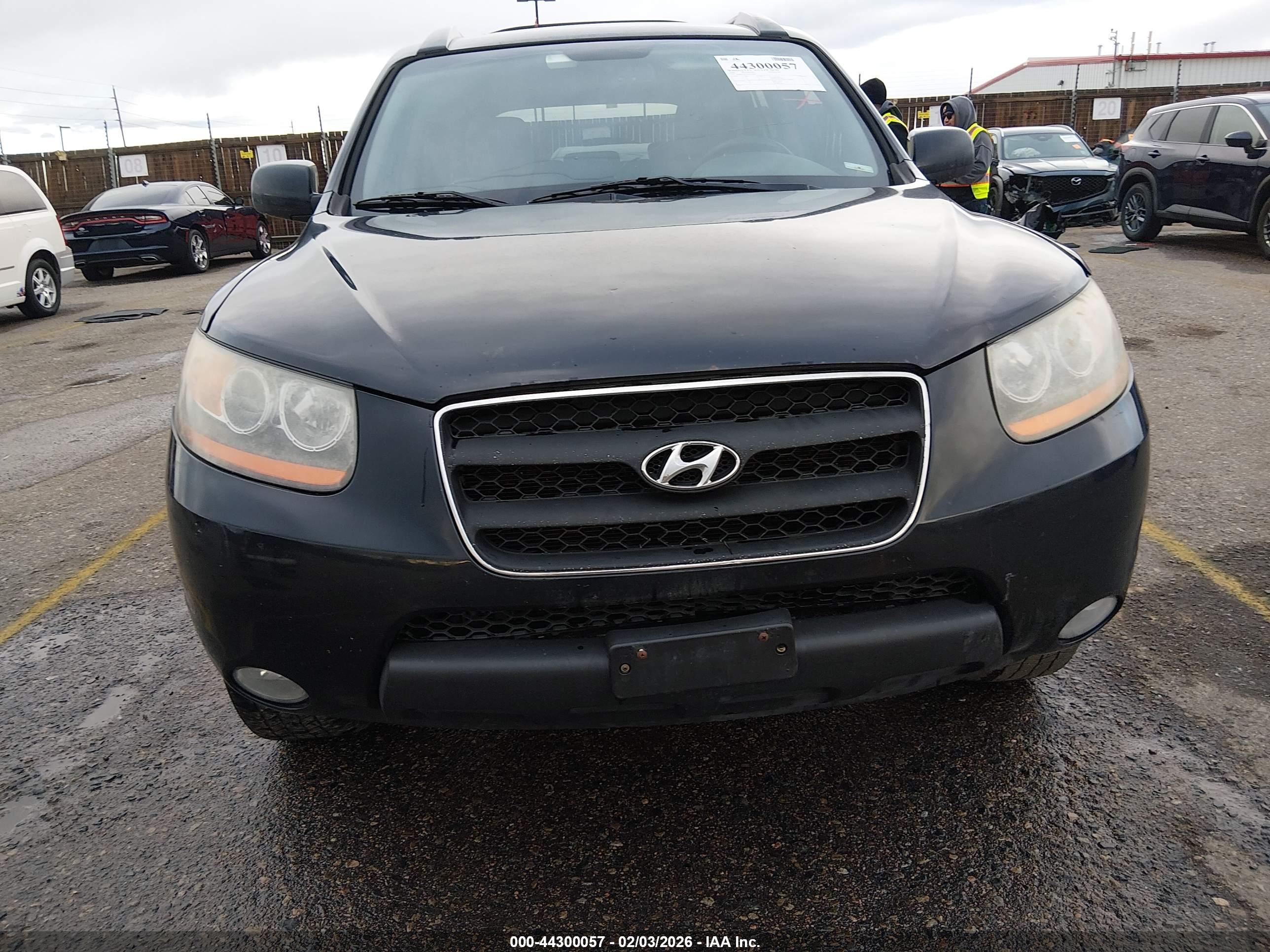 HYUNDAI SANTA image 6