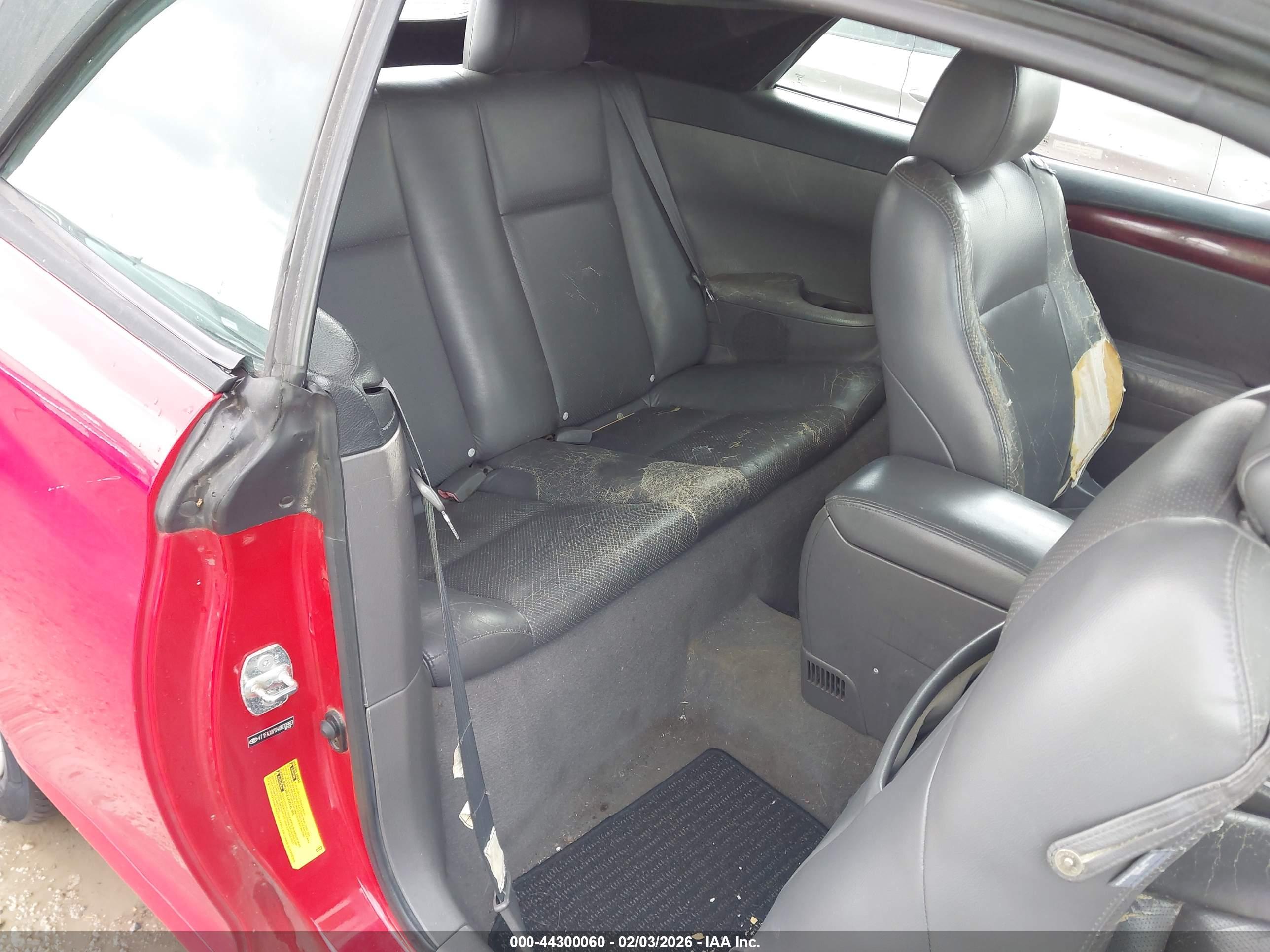 TOYOTA CAMRY image 8
