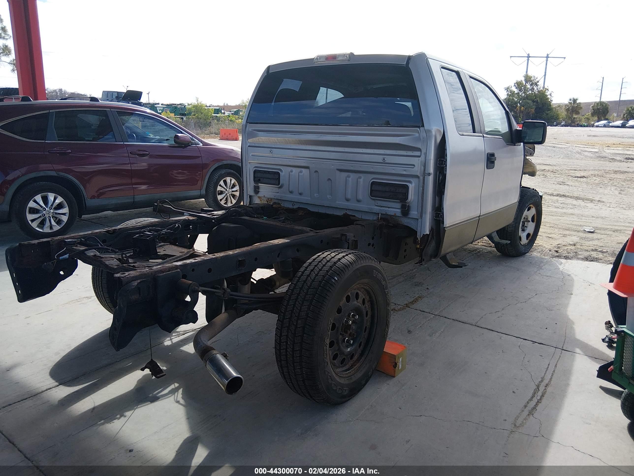 FORD F-150 image 4