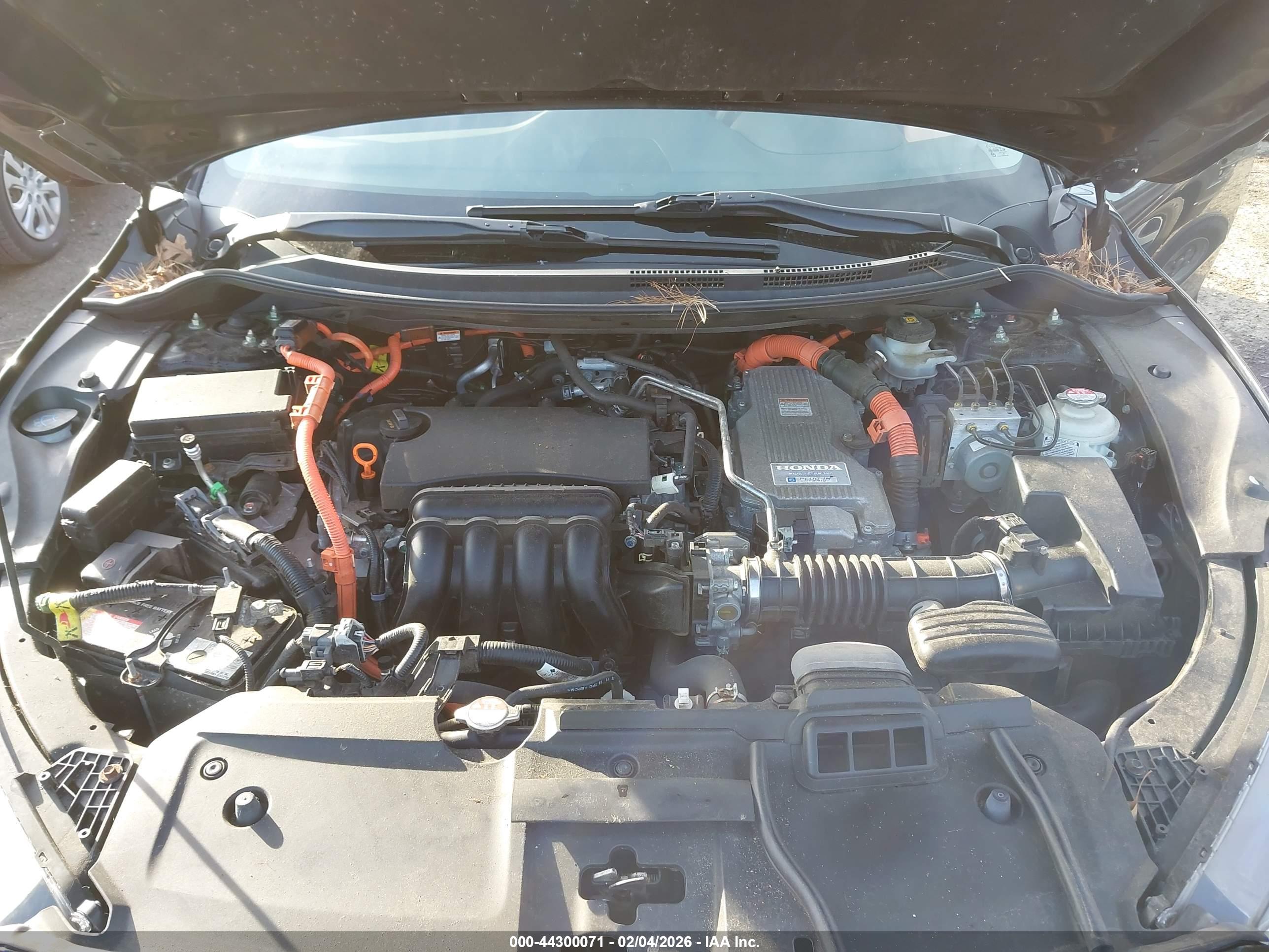 HONDA CLARITY image 10