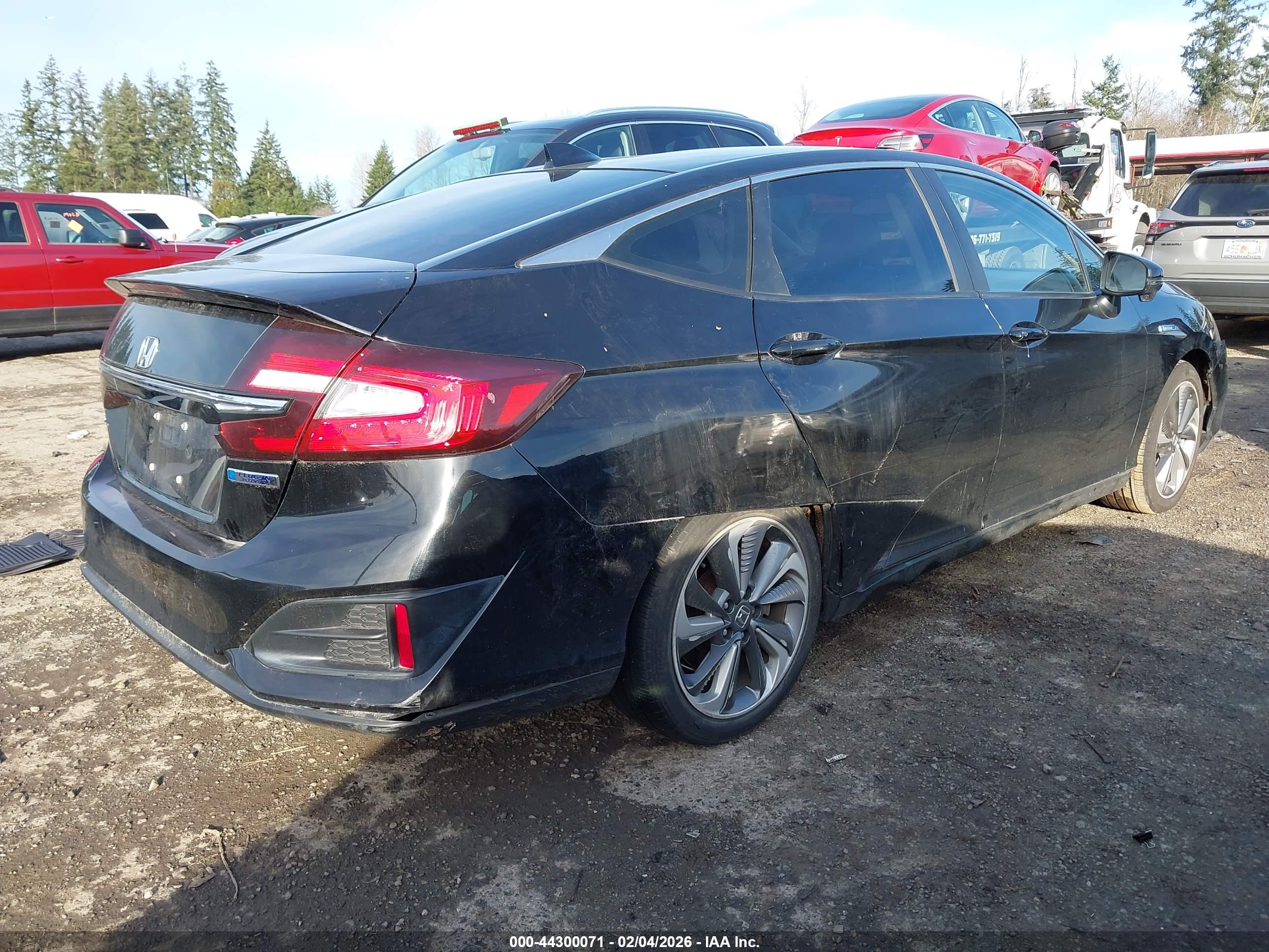 HONDA CLARITY image 4