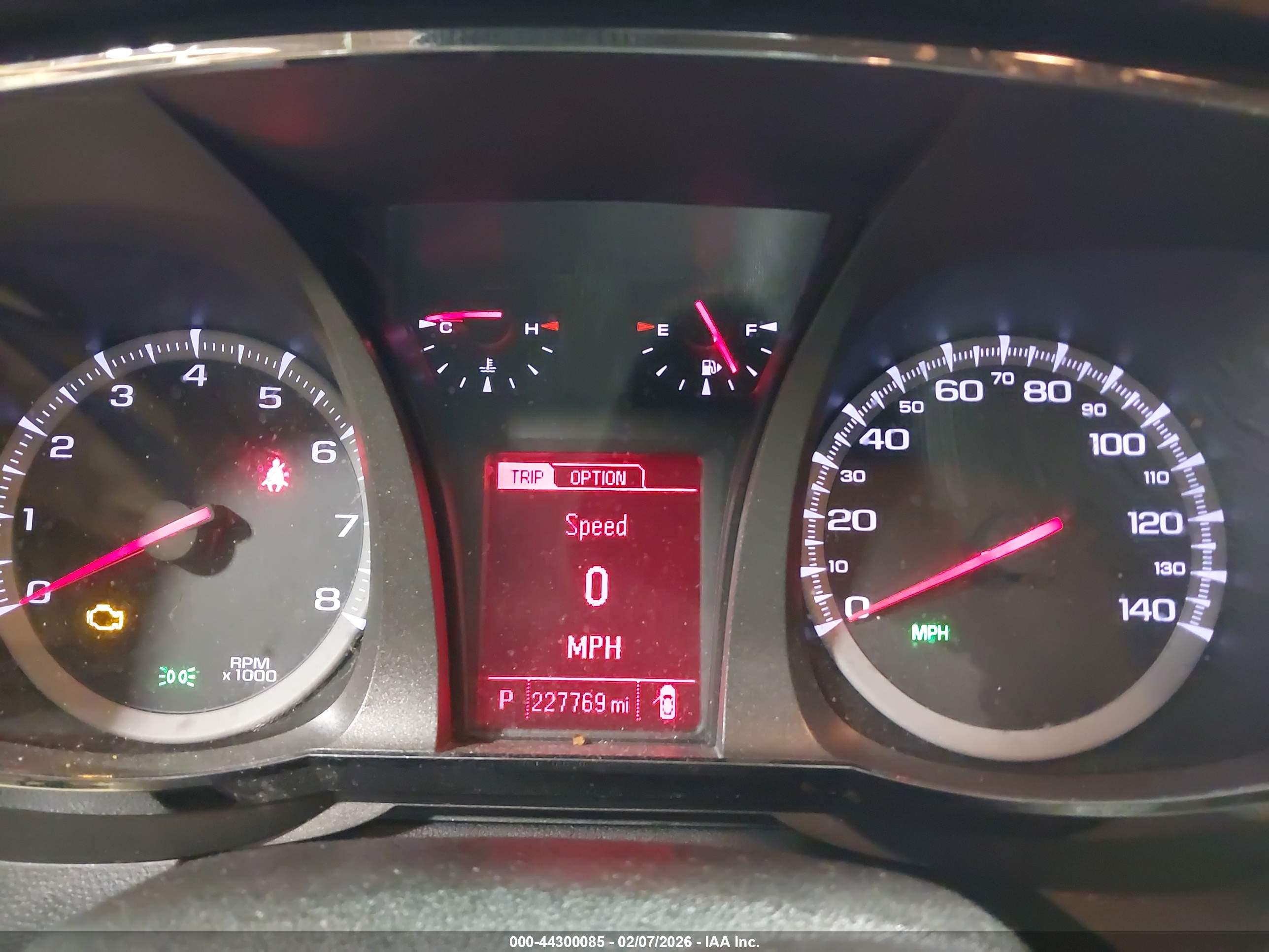 GMC TERRAIN image 7