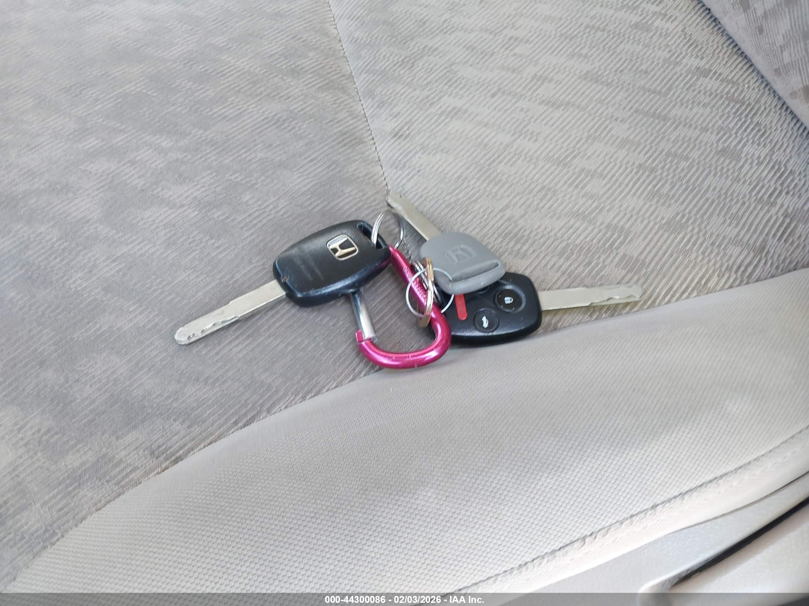 HONDA CR-V image 11