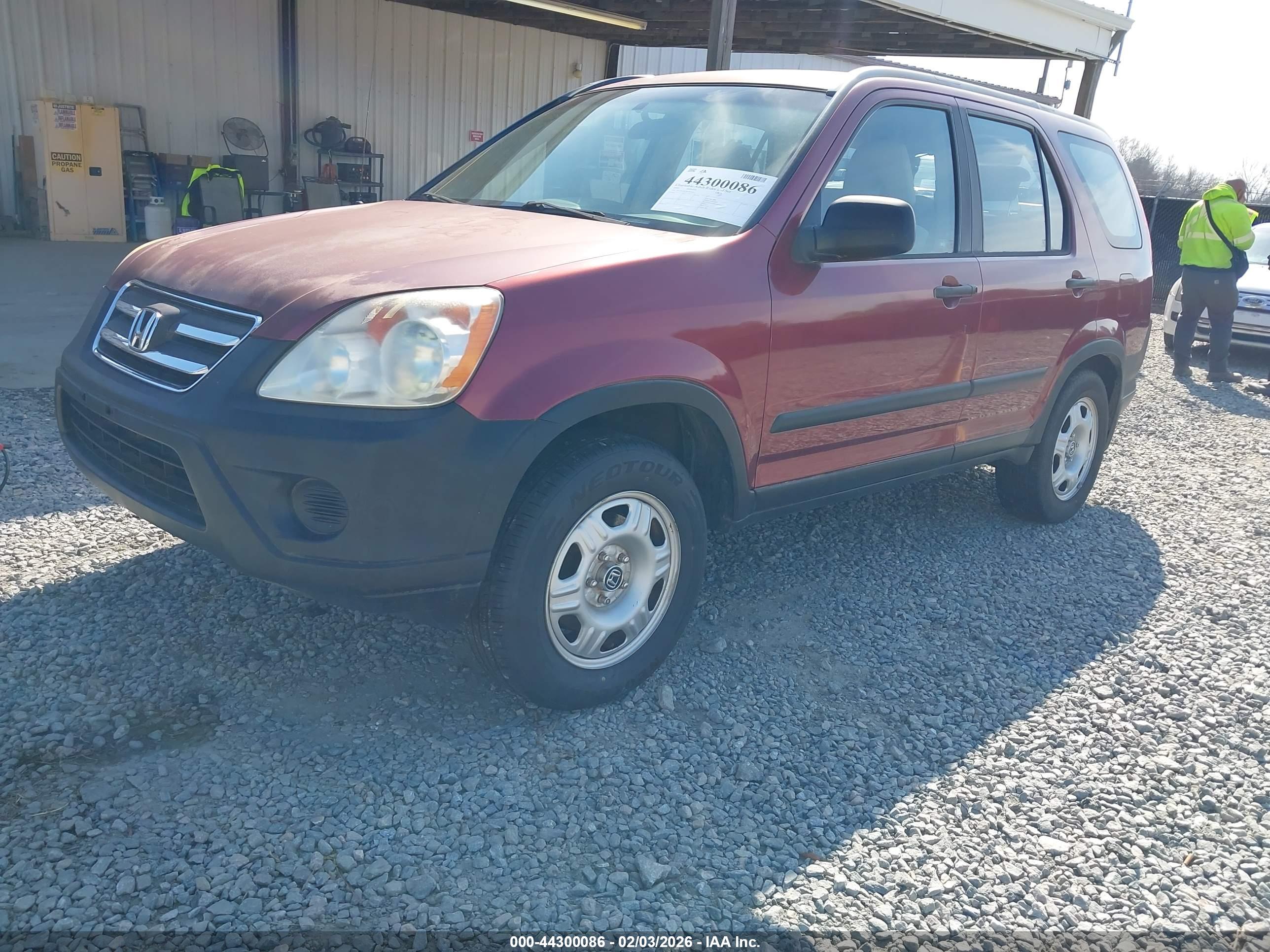 HONDA CR-V image 2