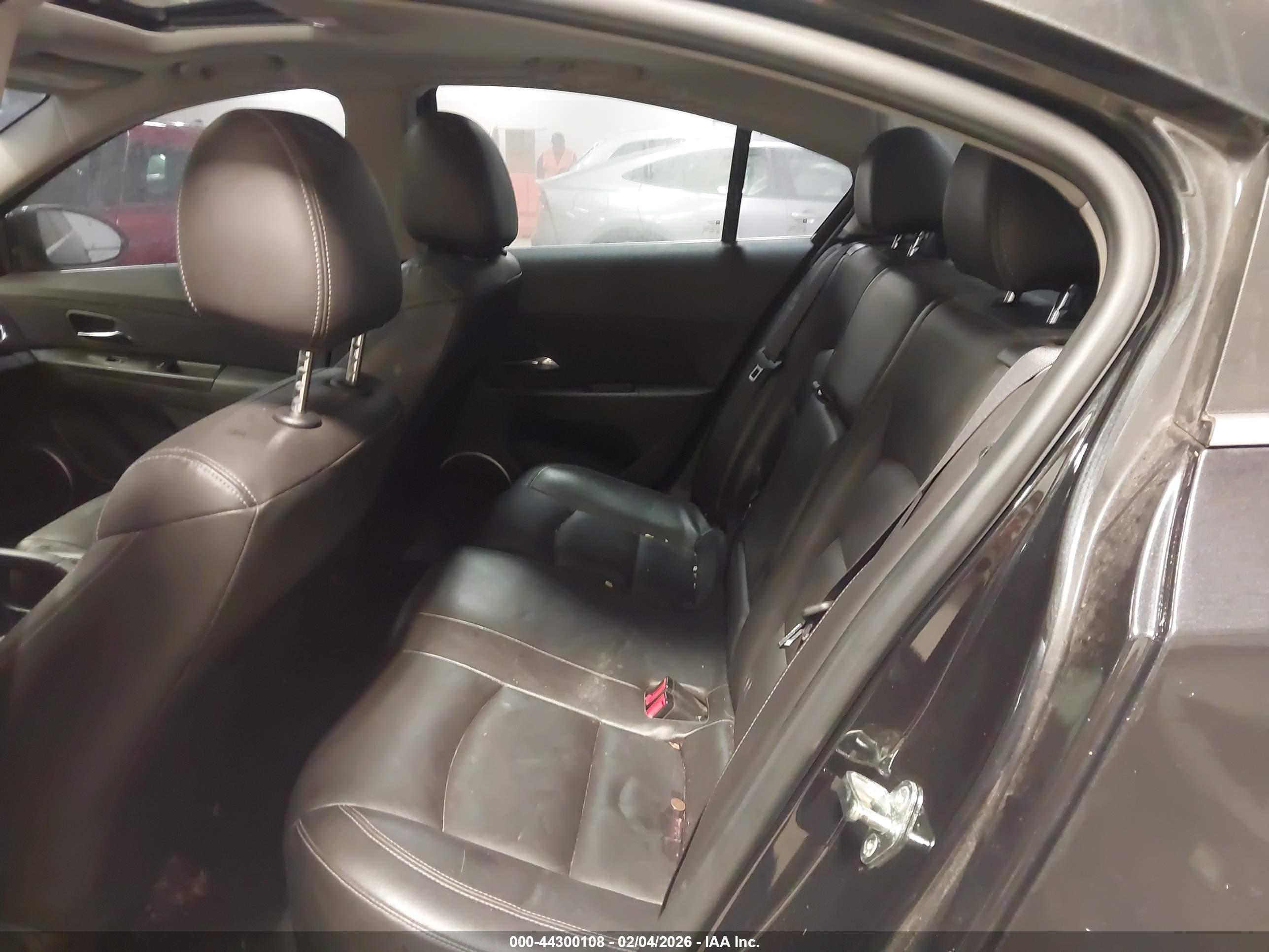 CHEVROLET CRUZE image 8