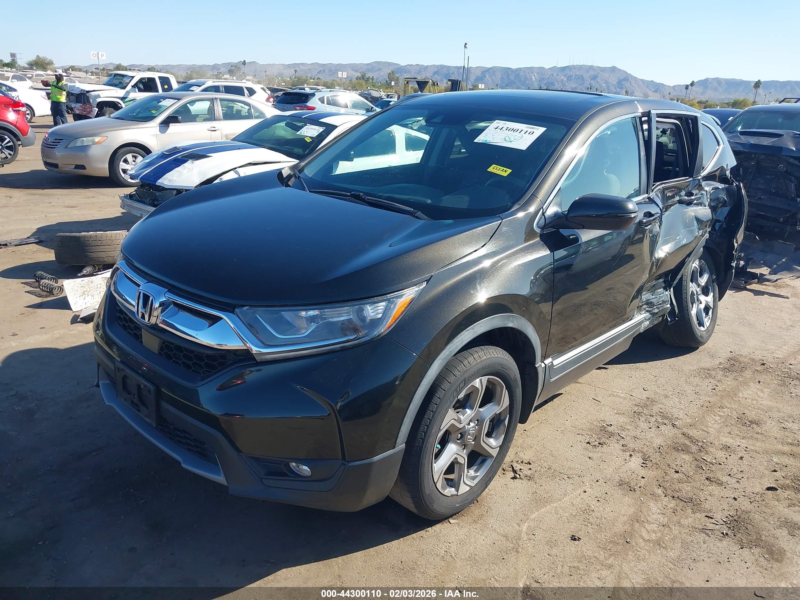HONDA CR-V image 2
