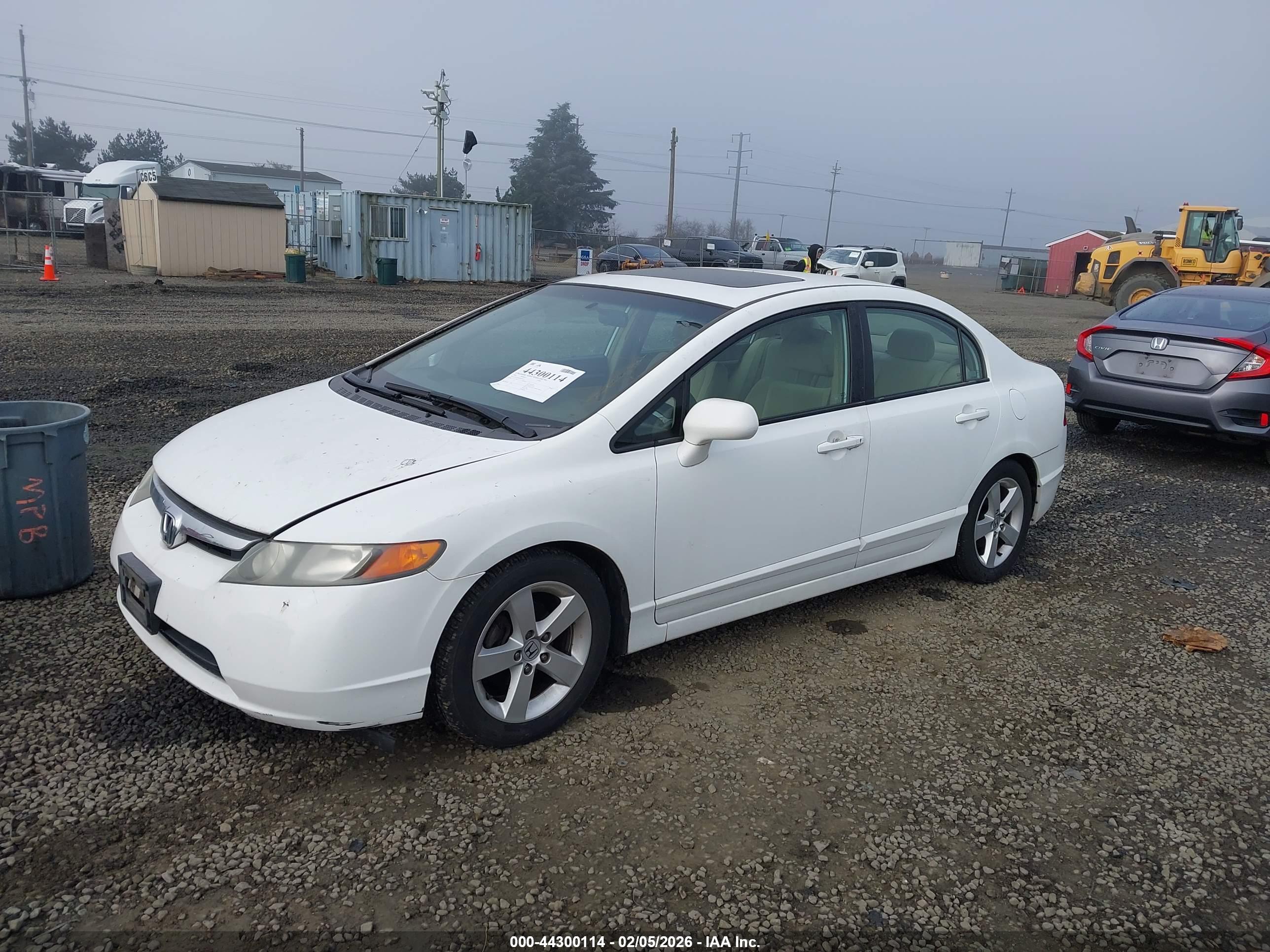 HONDA CIVIC image 2