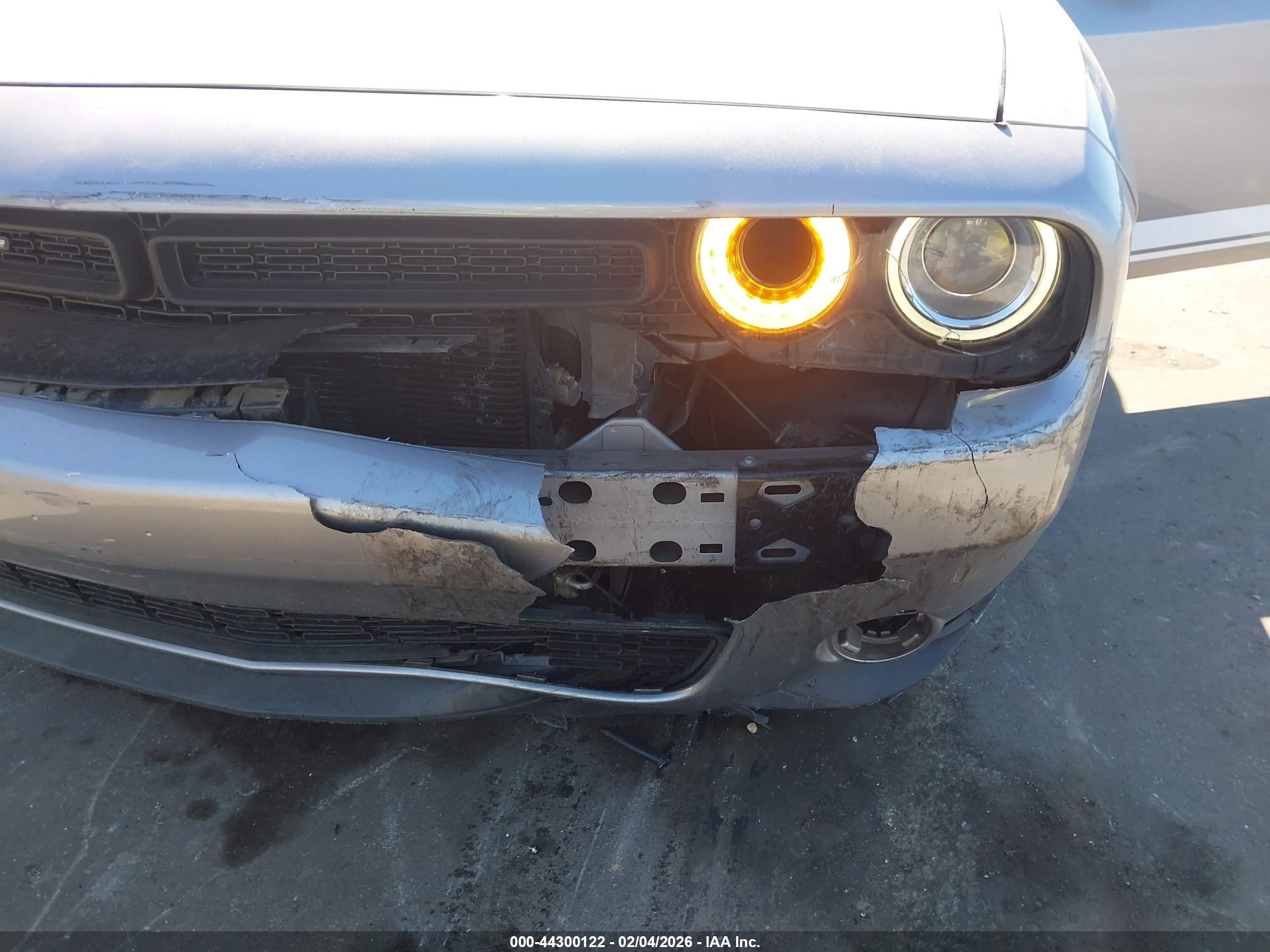 DODGE CHALLENGER image 6