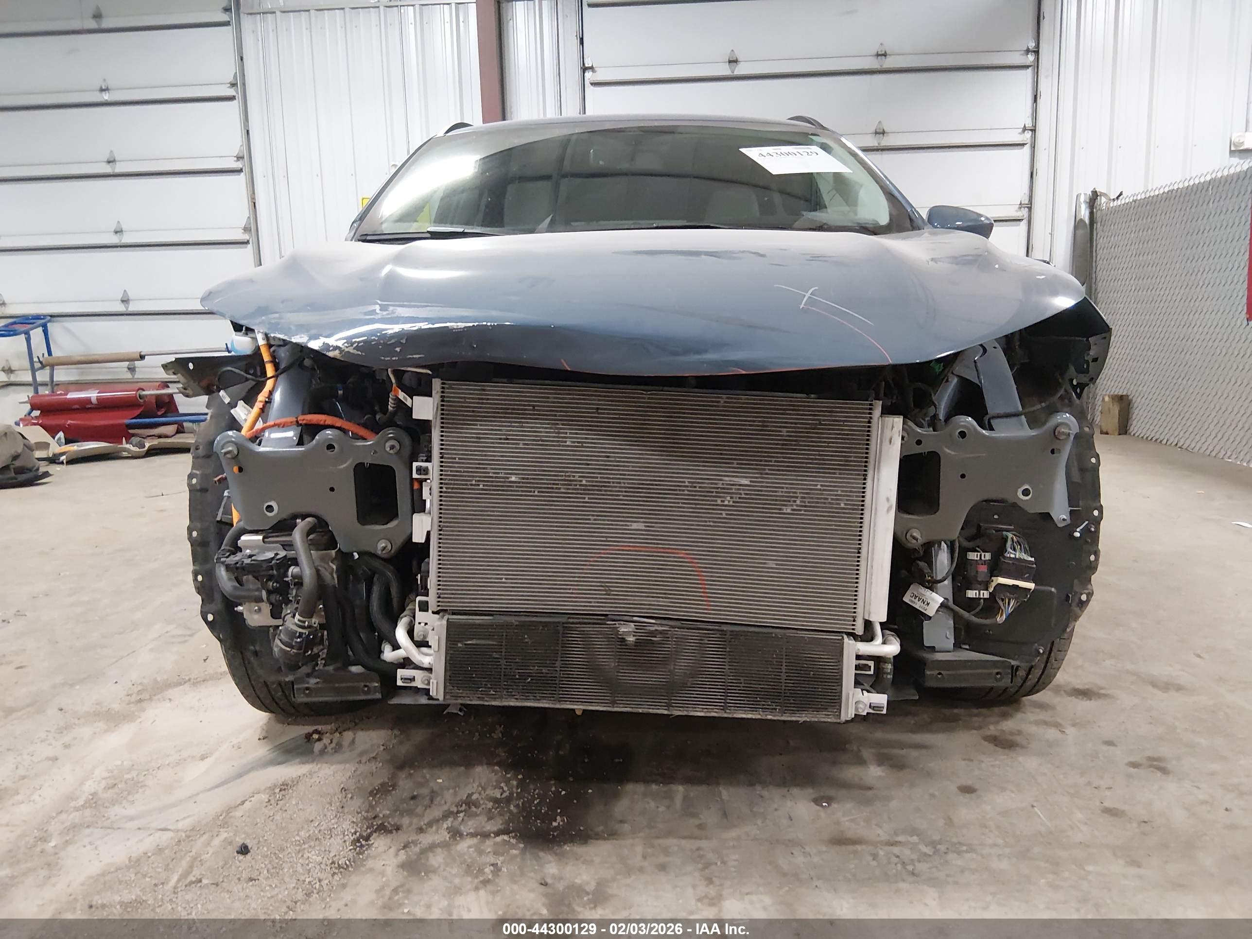 FORD ESCAPE image 6