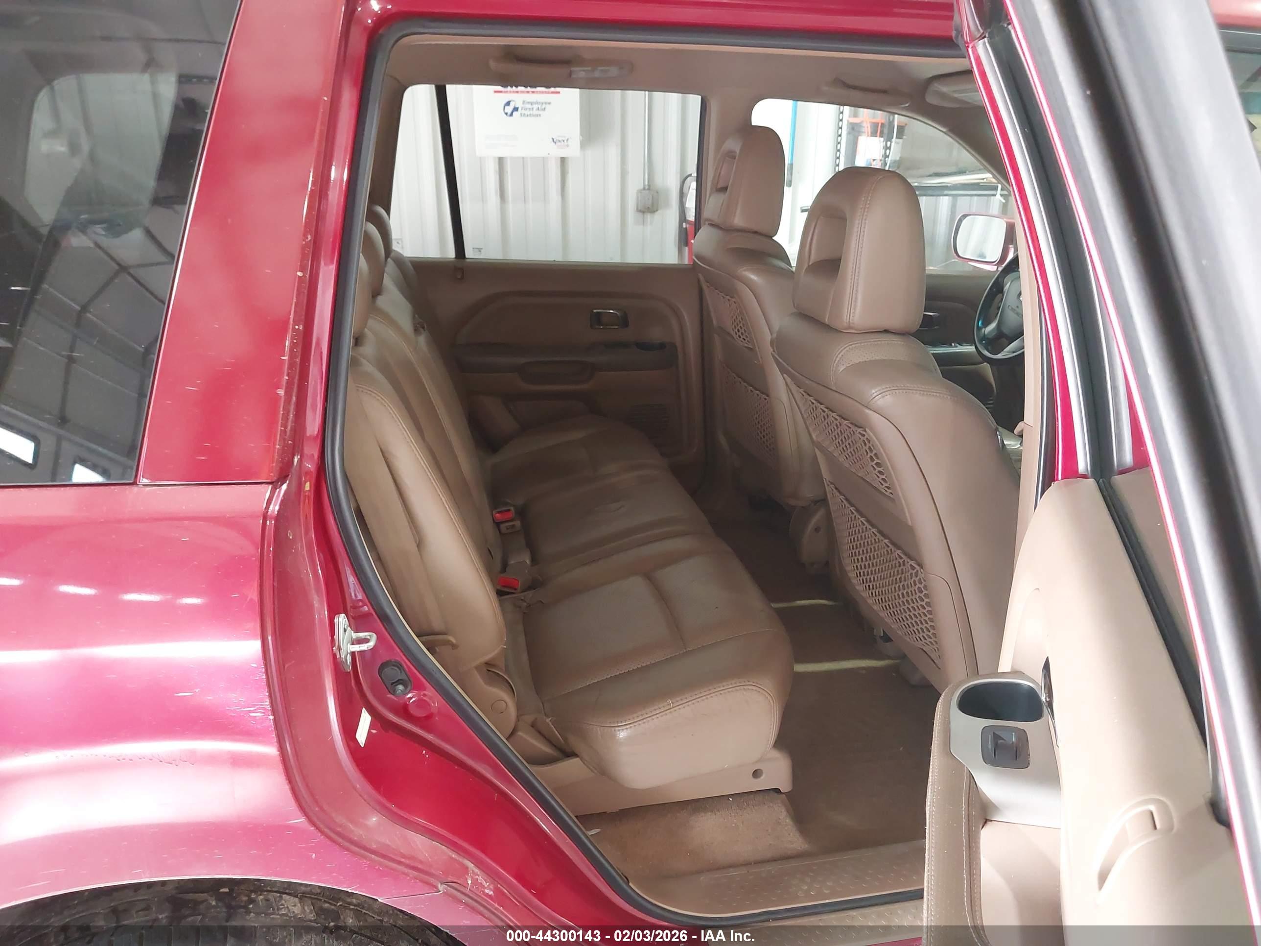 HONDA PILOT image 8