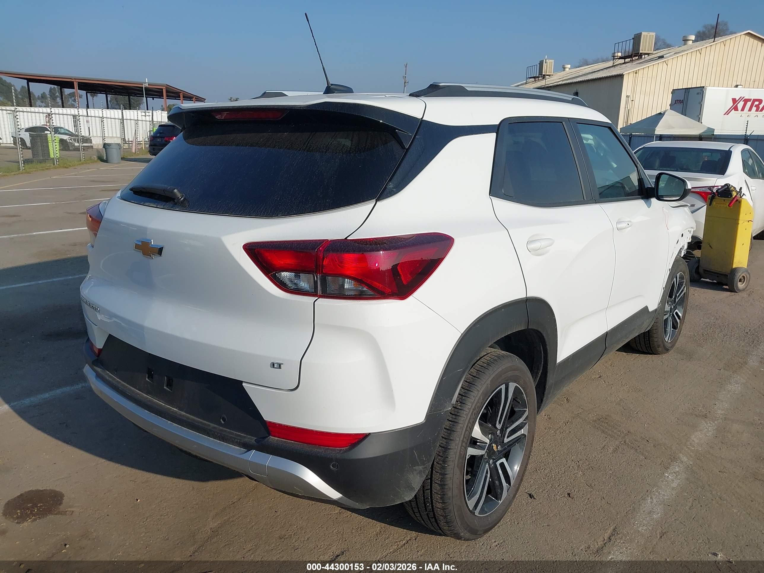 CHEVROLET TRAILBLAZER image 4
