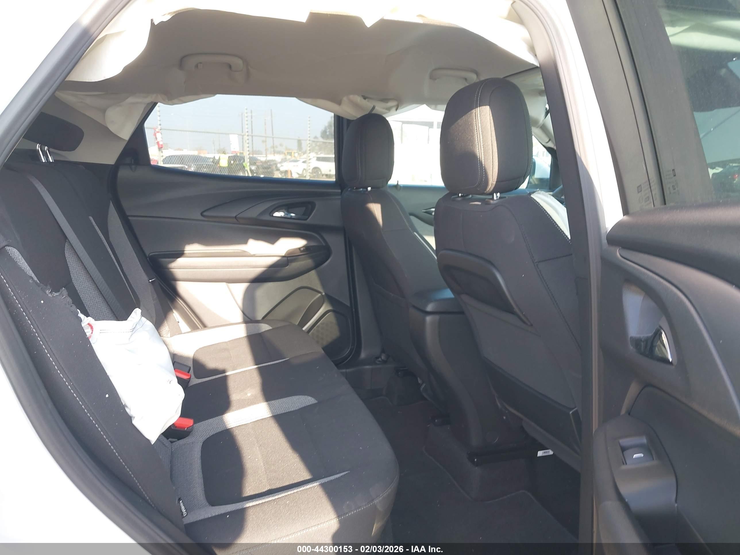 CHEVROLET TRAILBLAZER image 8