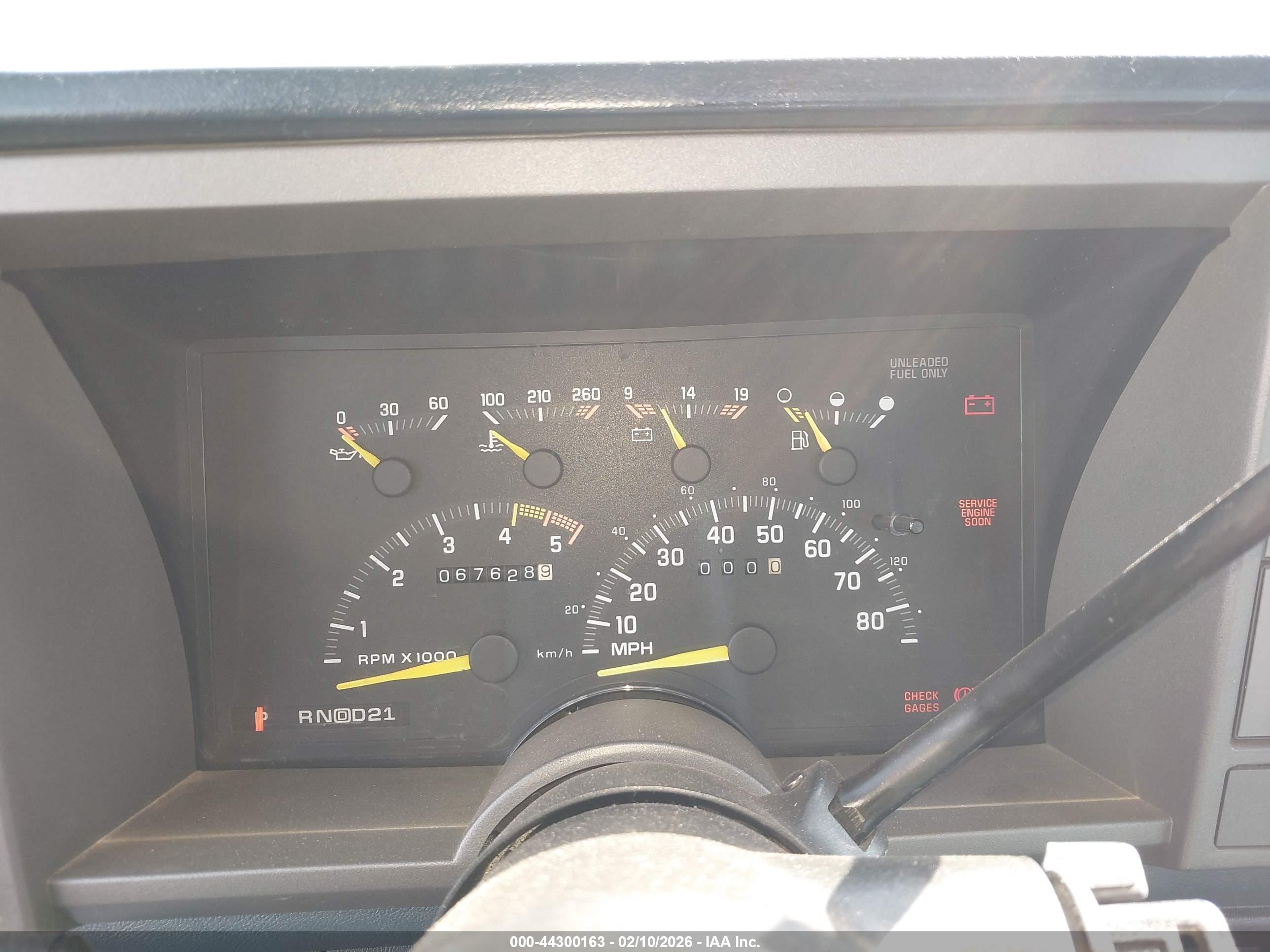 GMC SIERRA image 7