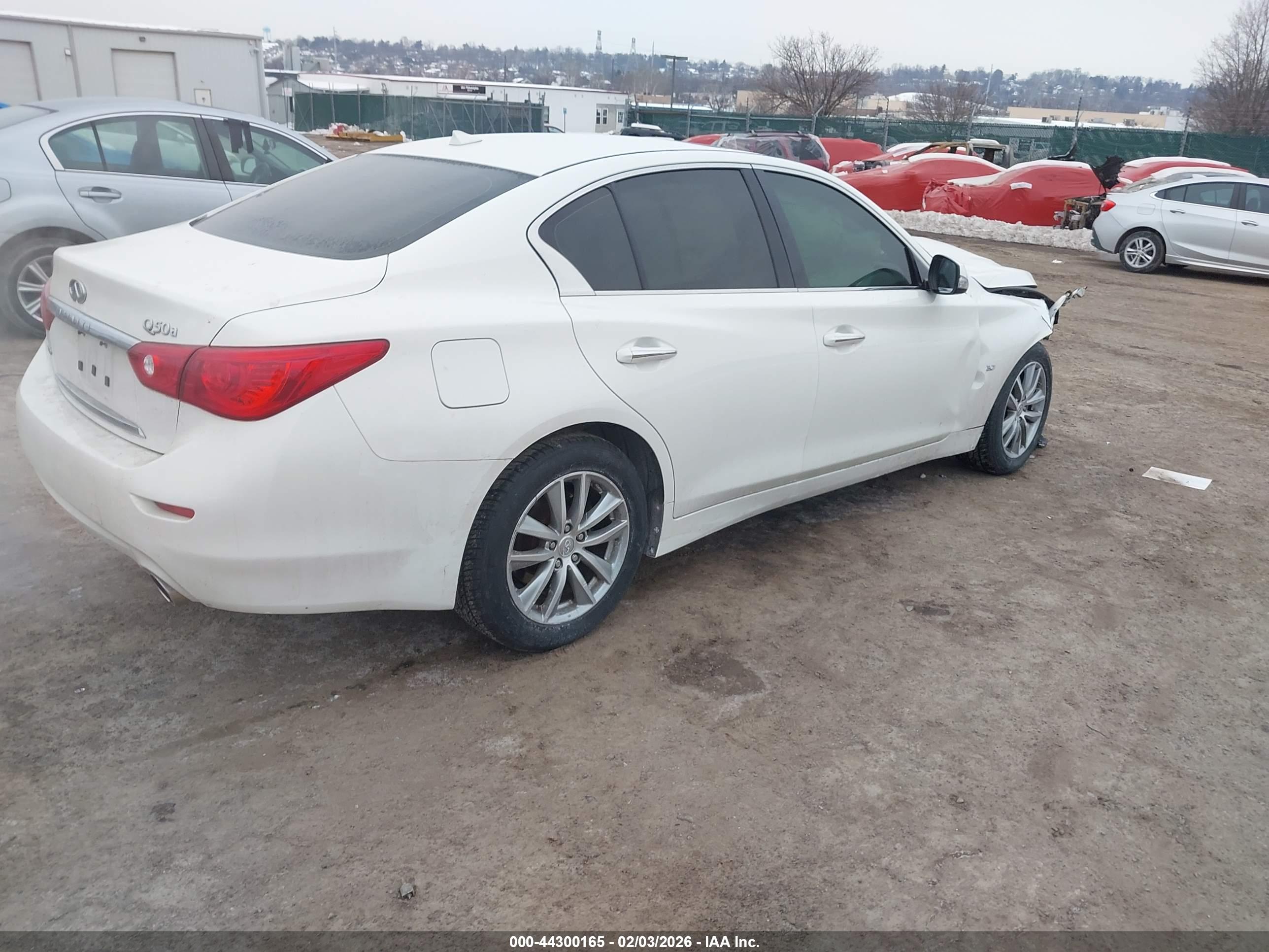 INFINITI Q50 image 4