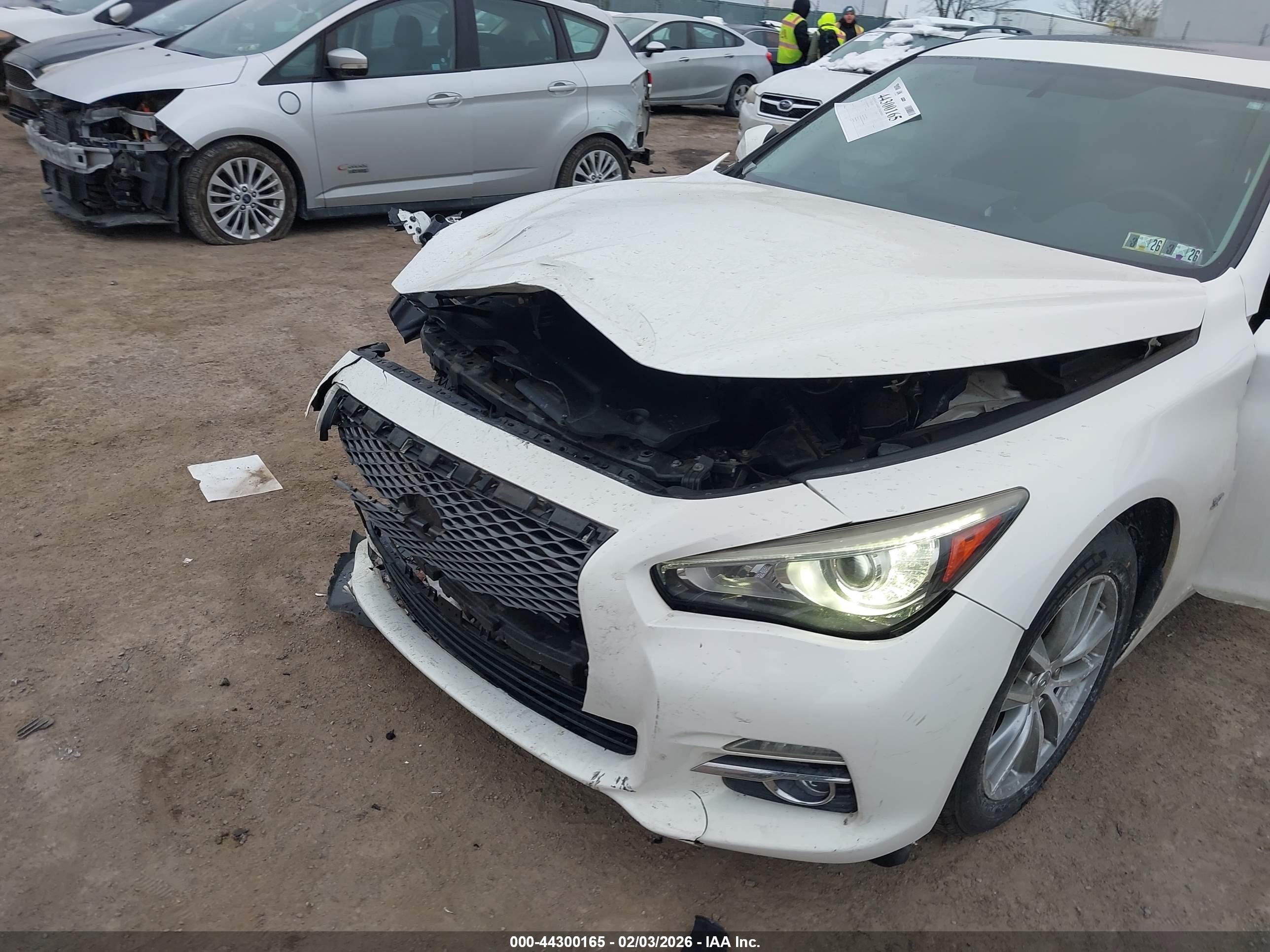 INFINITI Q50 image 6