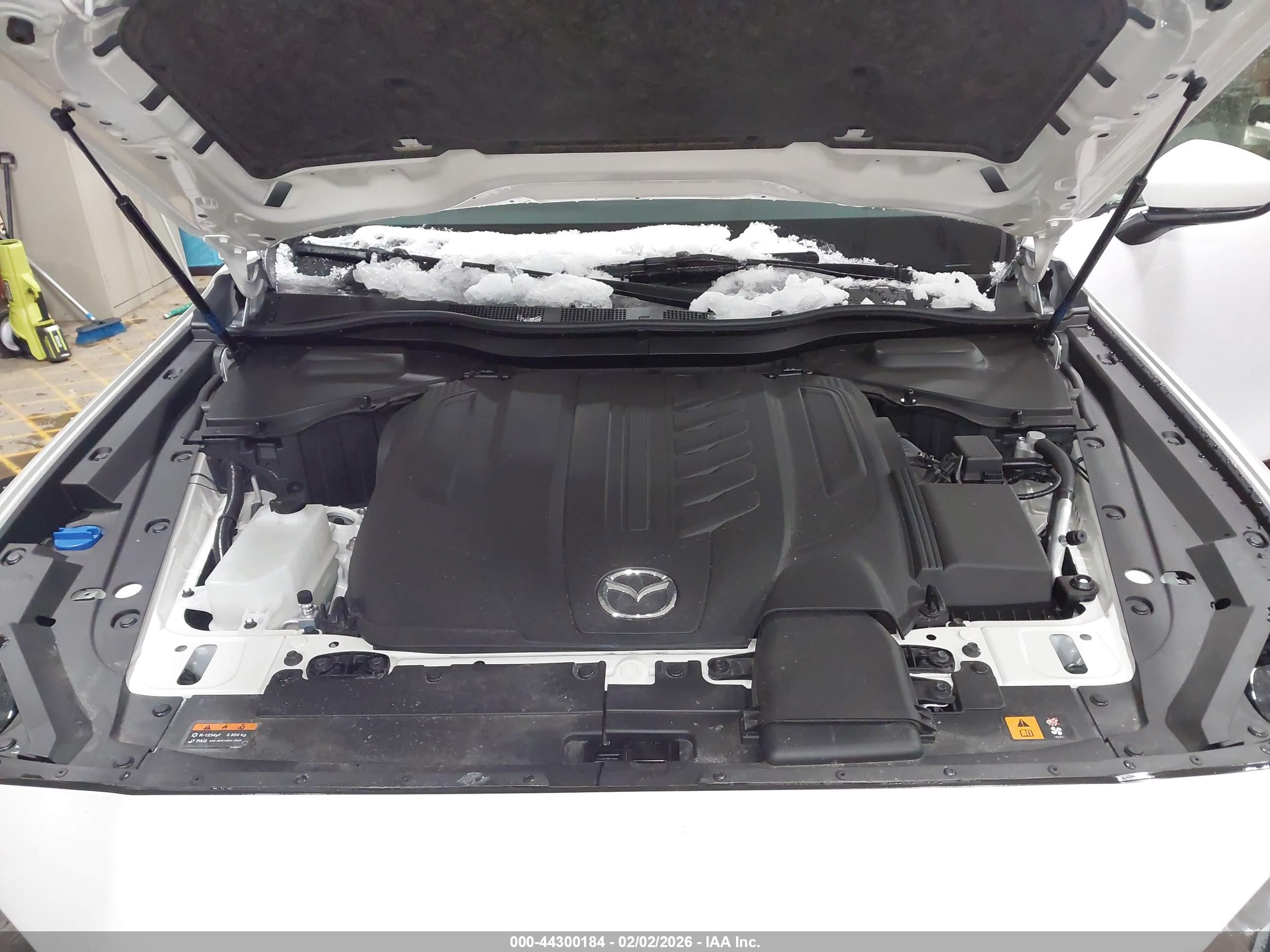 MAZDA CX-90 image 10