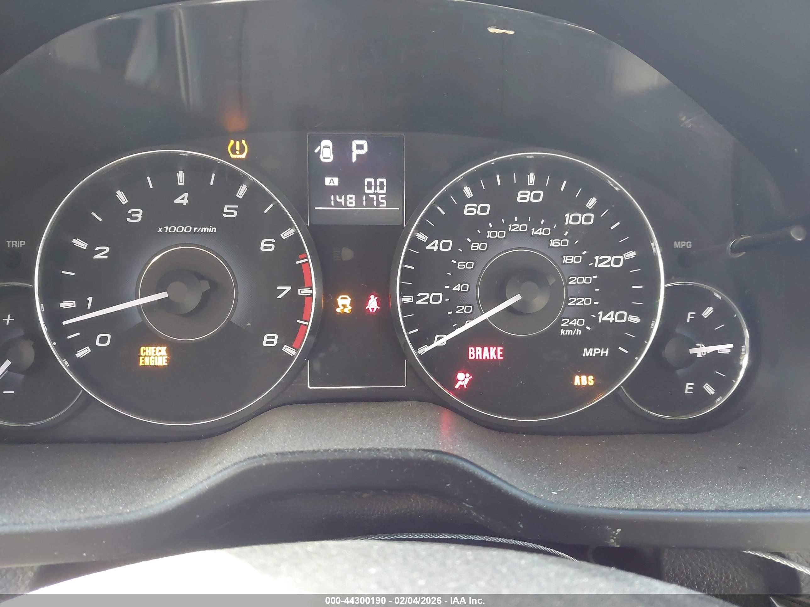 SUBARU OUTBACK image 7