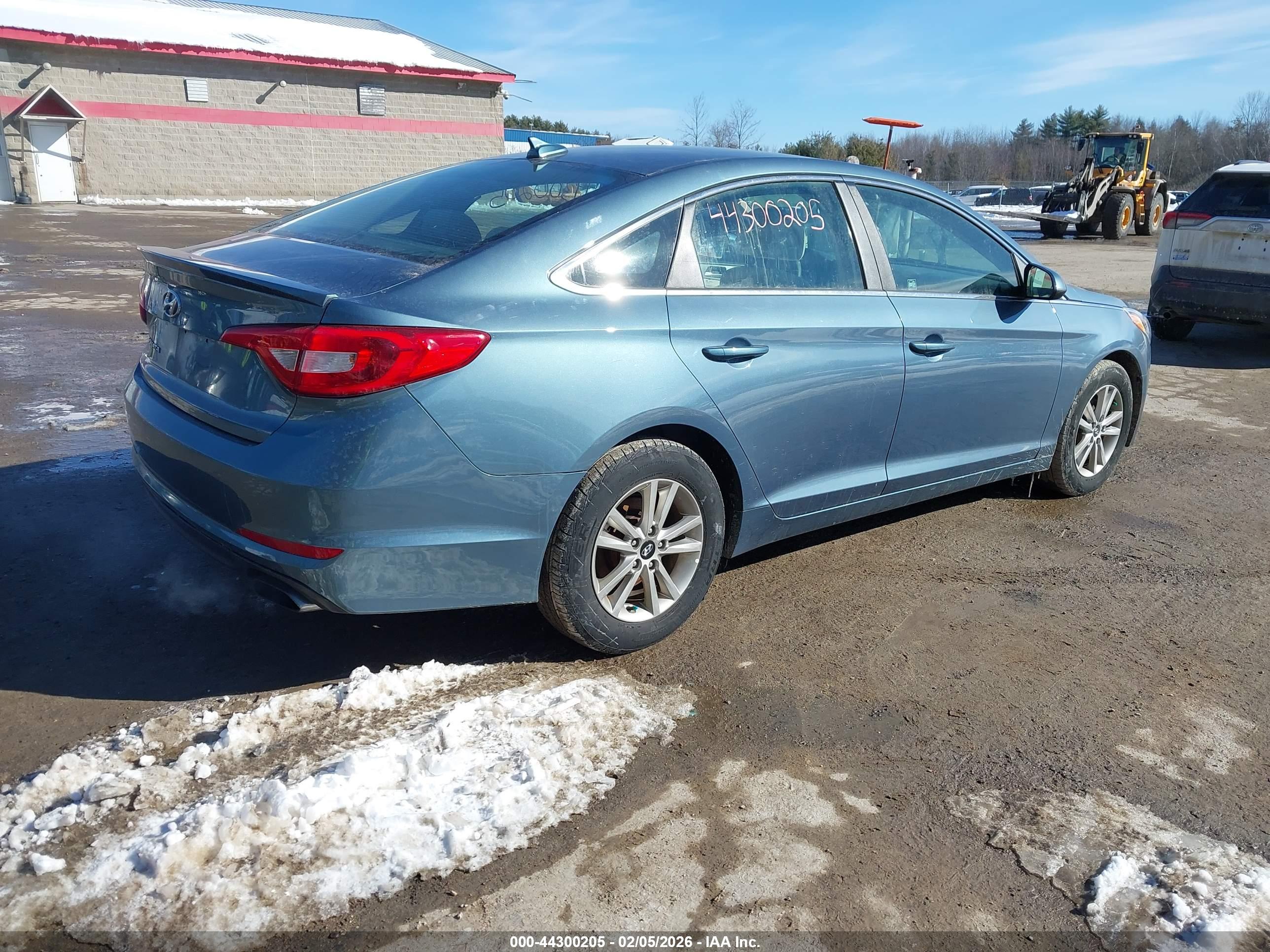 HYUNDAI SONATA image 4