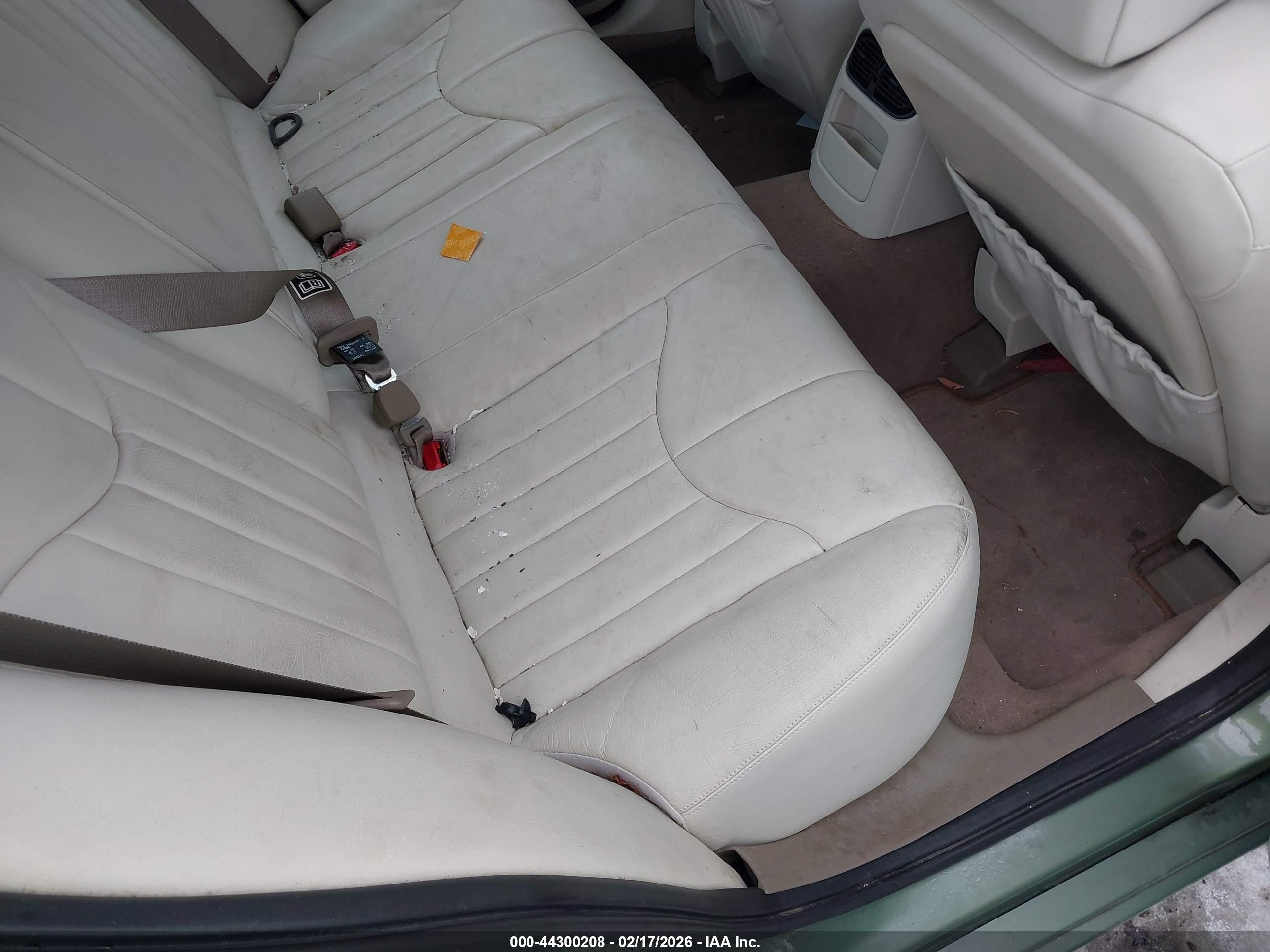 JAGUAR S-TYPE image 8