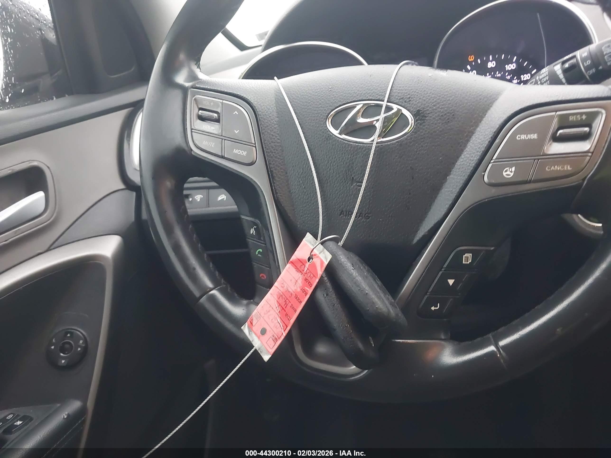 HYUNDAI SANTA image 11