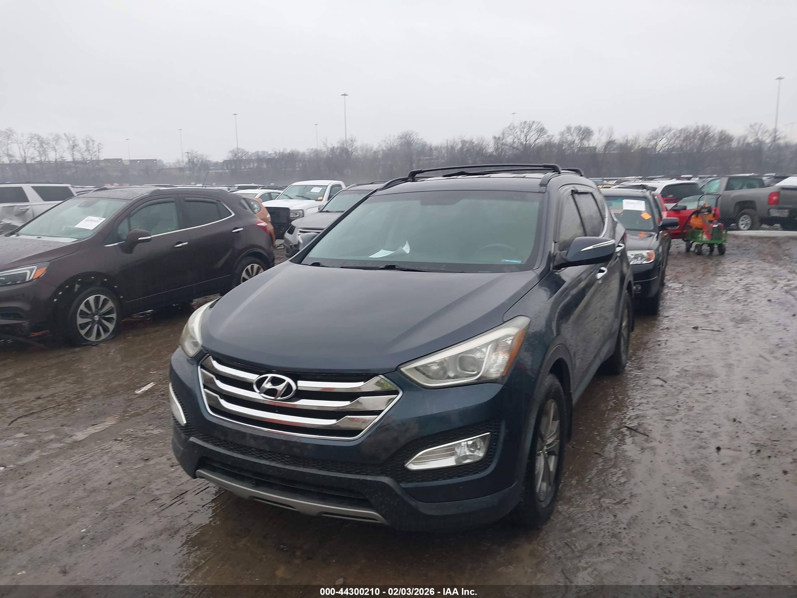 HYUNDAI SANTA image 6