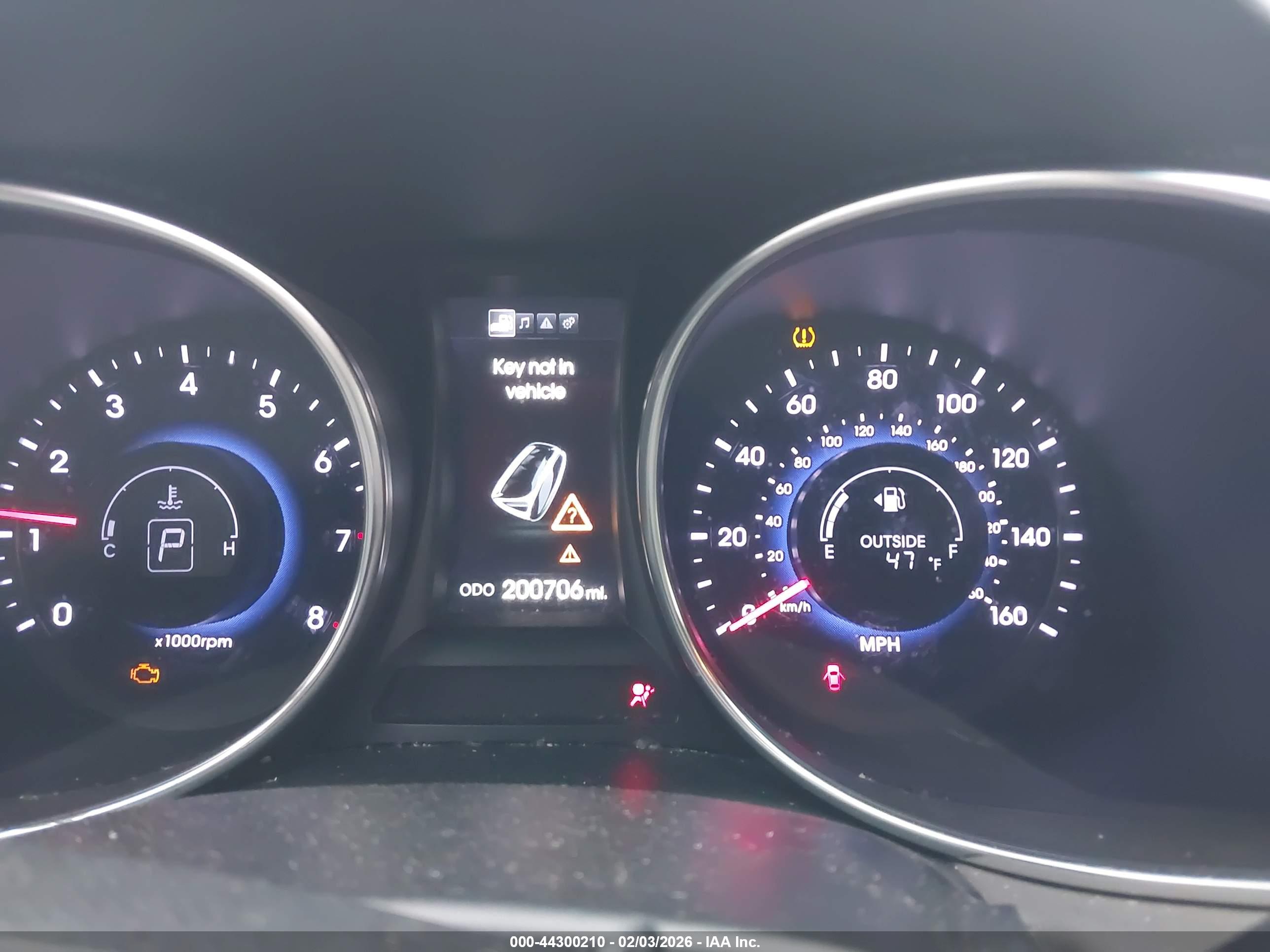HYUNDAI SANTA image 7