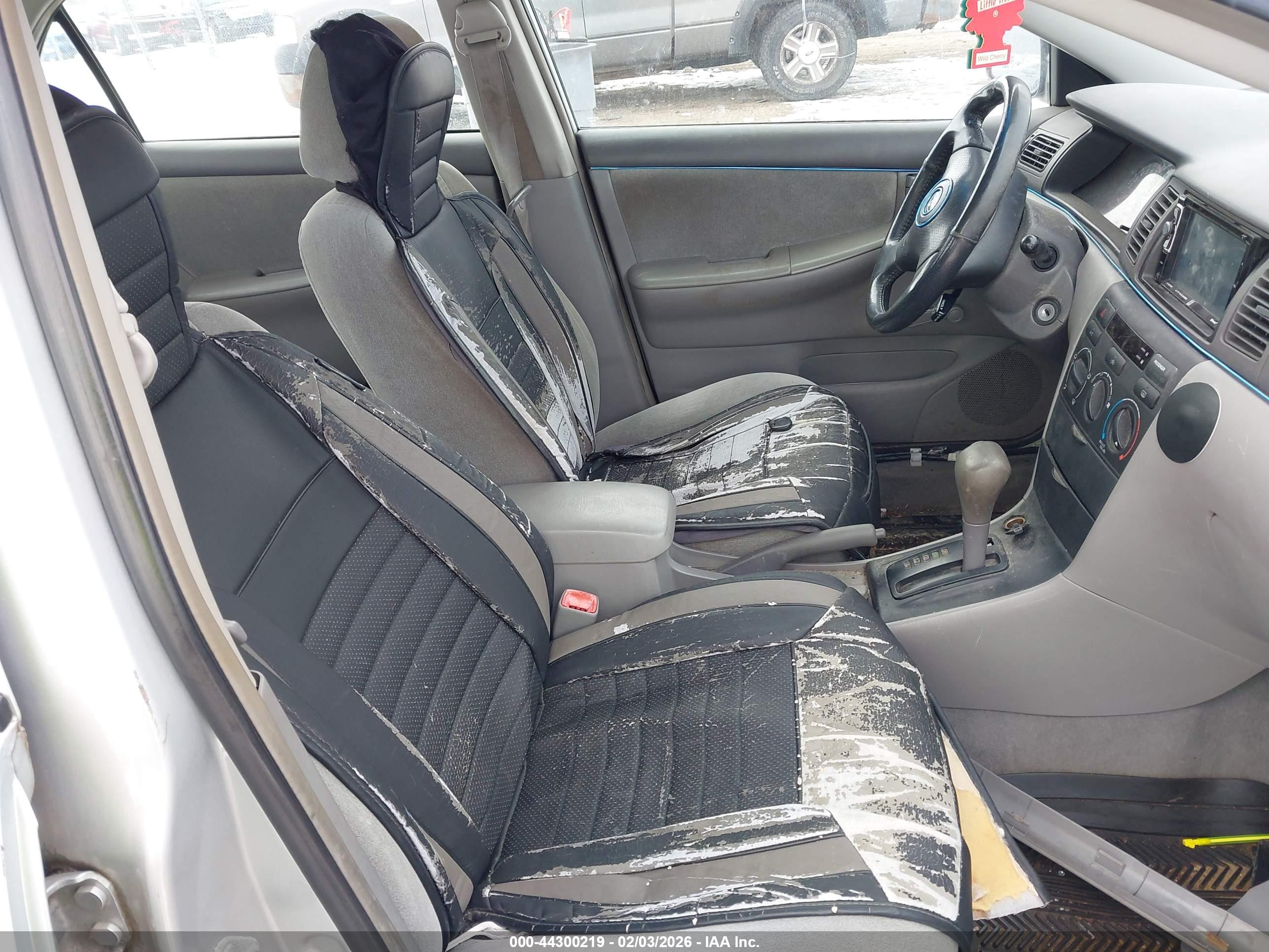 TOYOTA COROLLA image 5