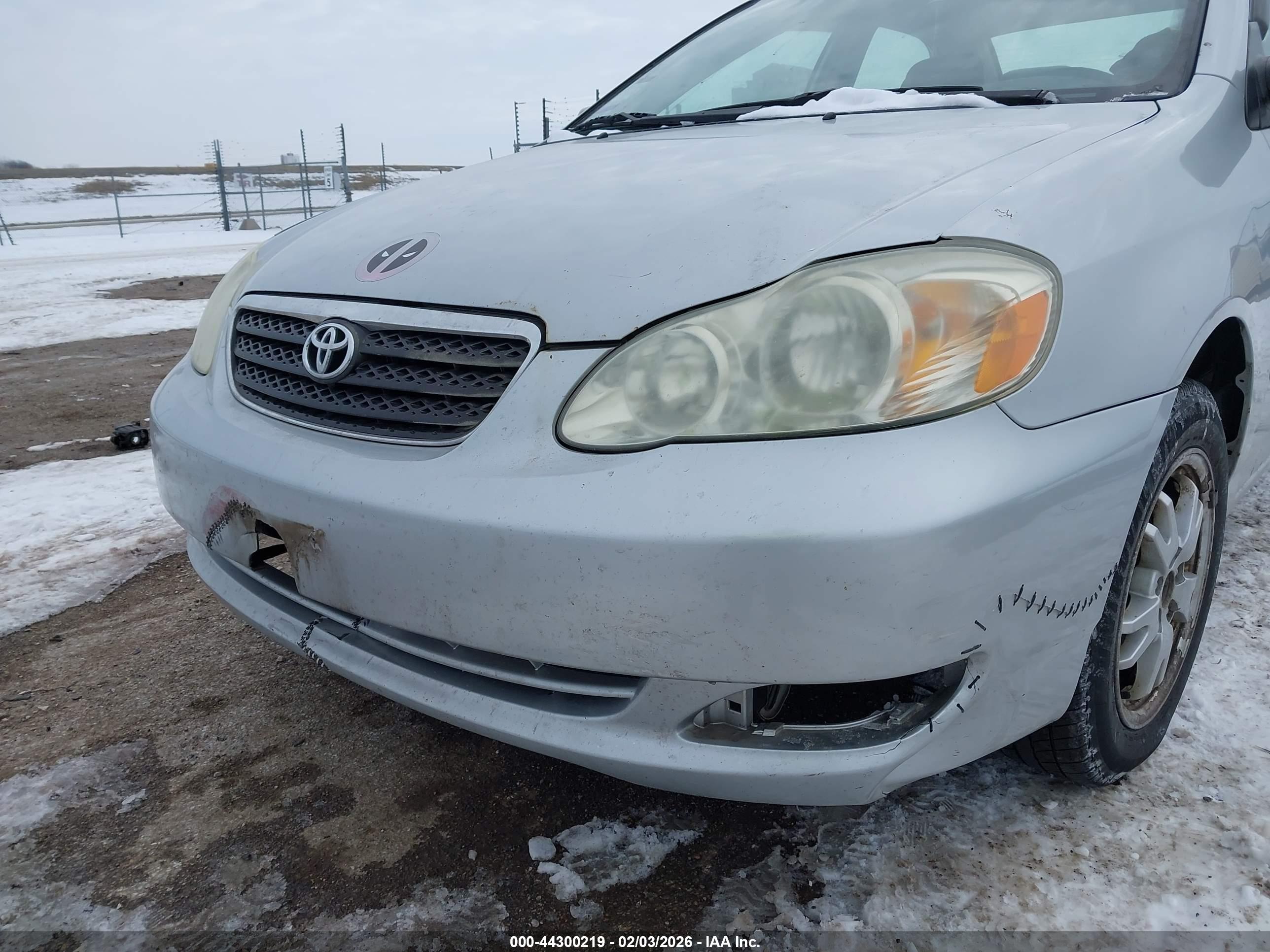 TOYOTA COROLLA image 6