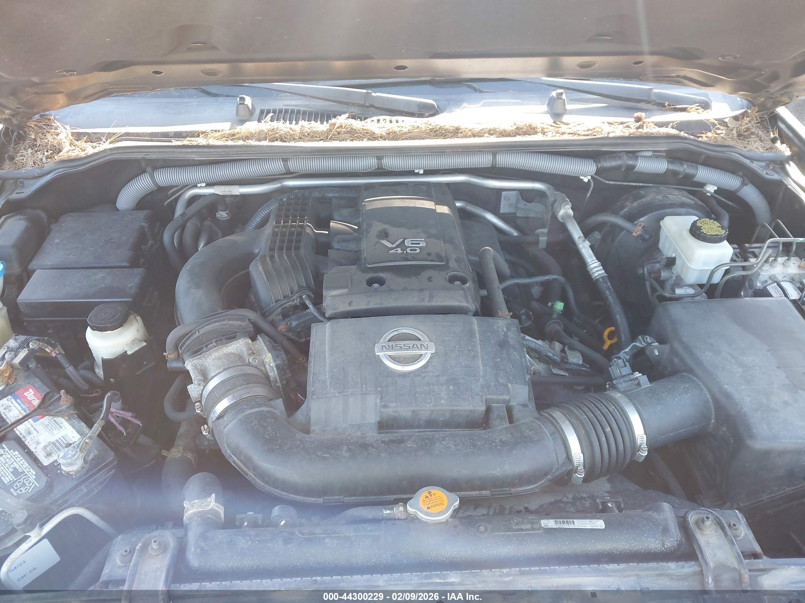 NISSAN FRONTIER image 10