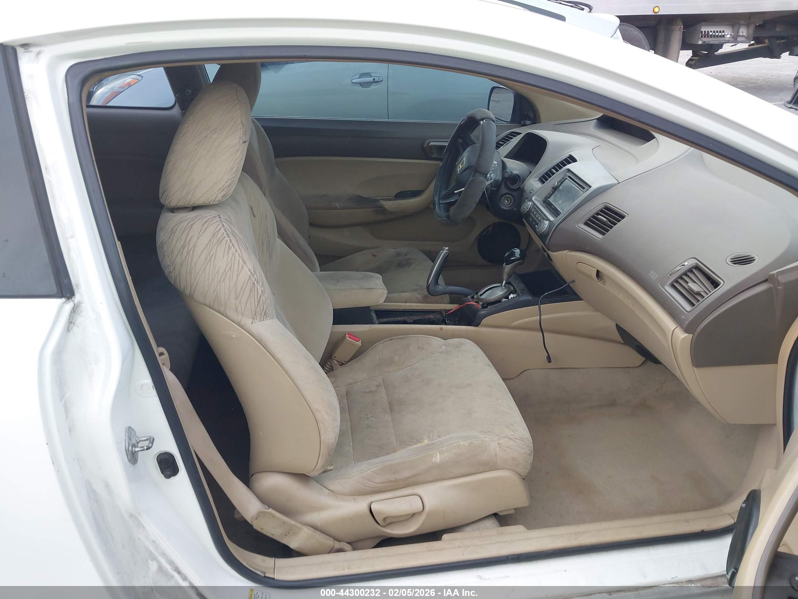 HONDA CIVIC image 5