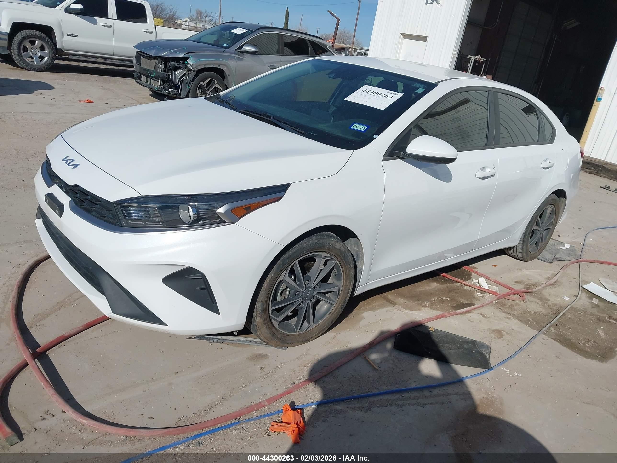 KIA FORTE image 2