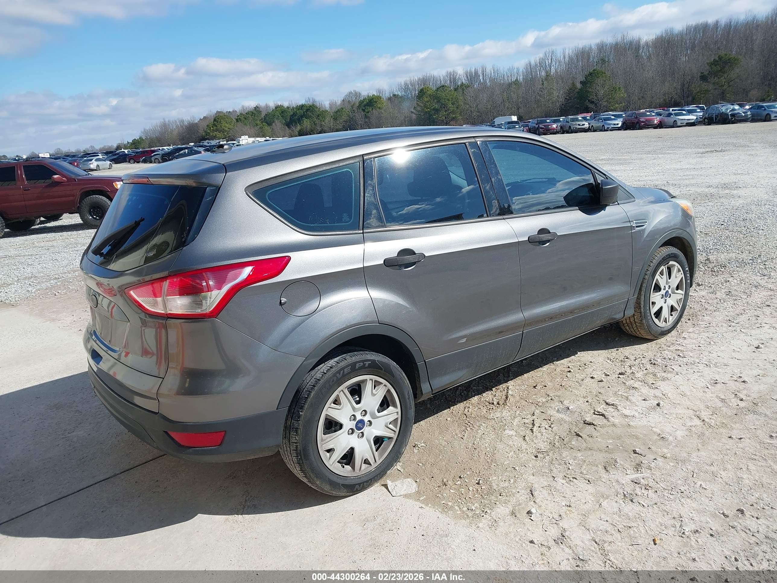 FORD ESCAPE image 4