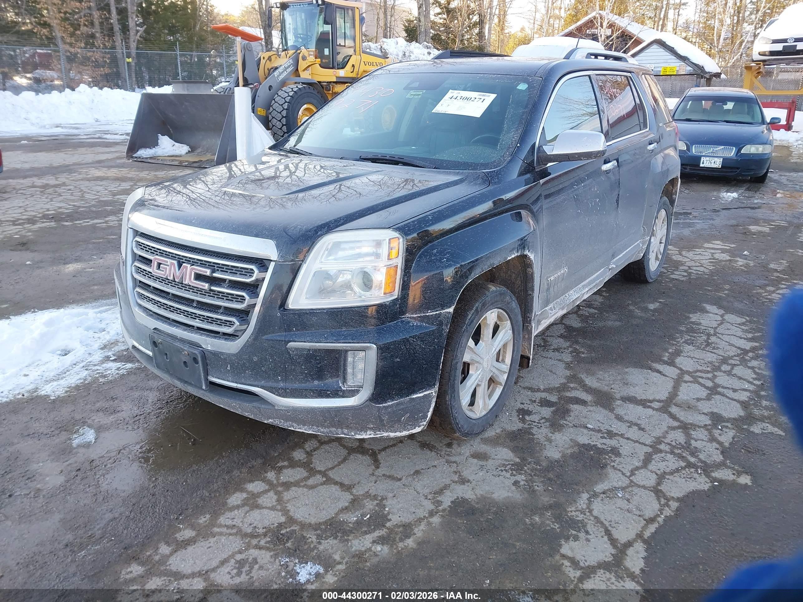 GMC TERRAIN image 2